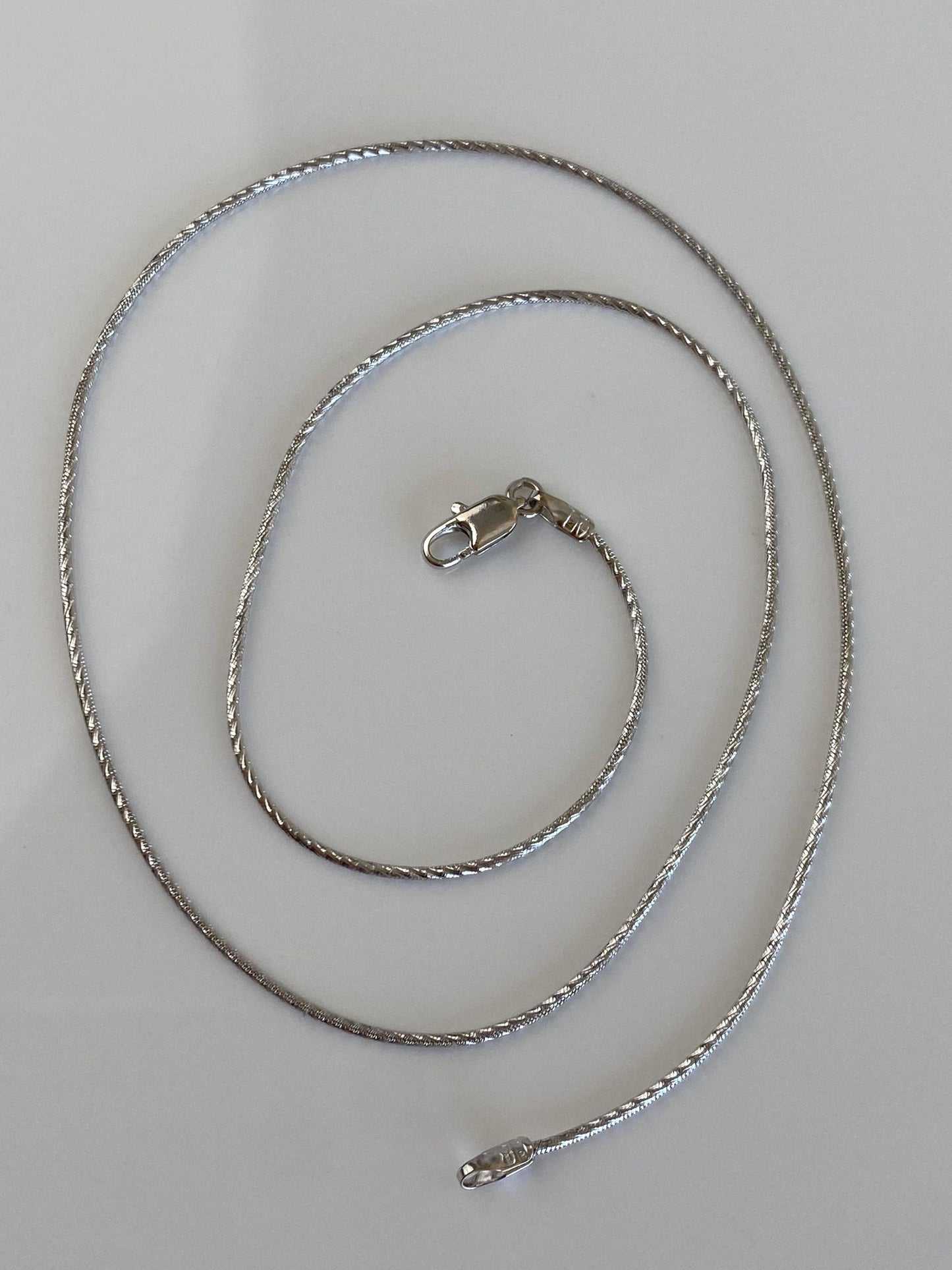 Vintage Solid 14k White Gold Textured Snake Chain Necklace - 15.75 inches