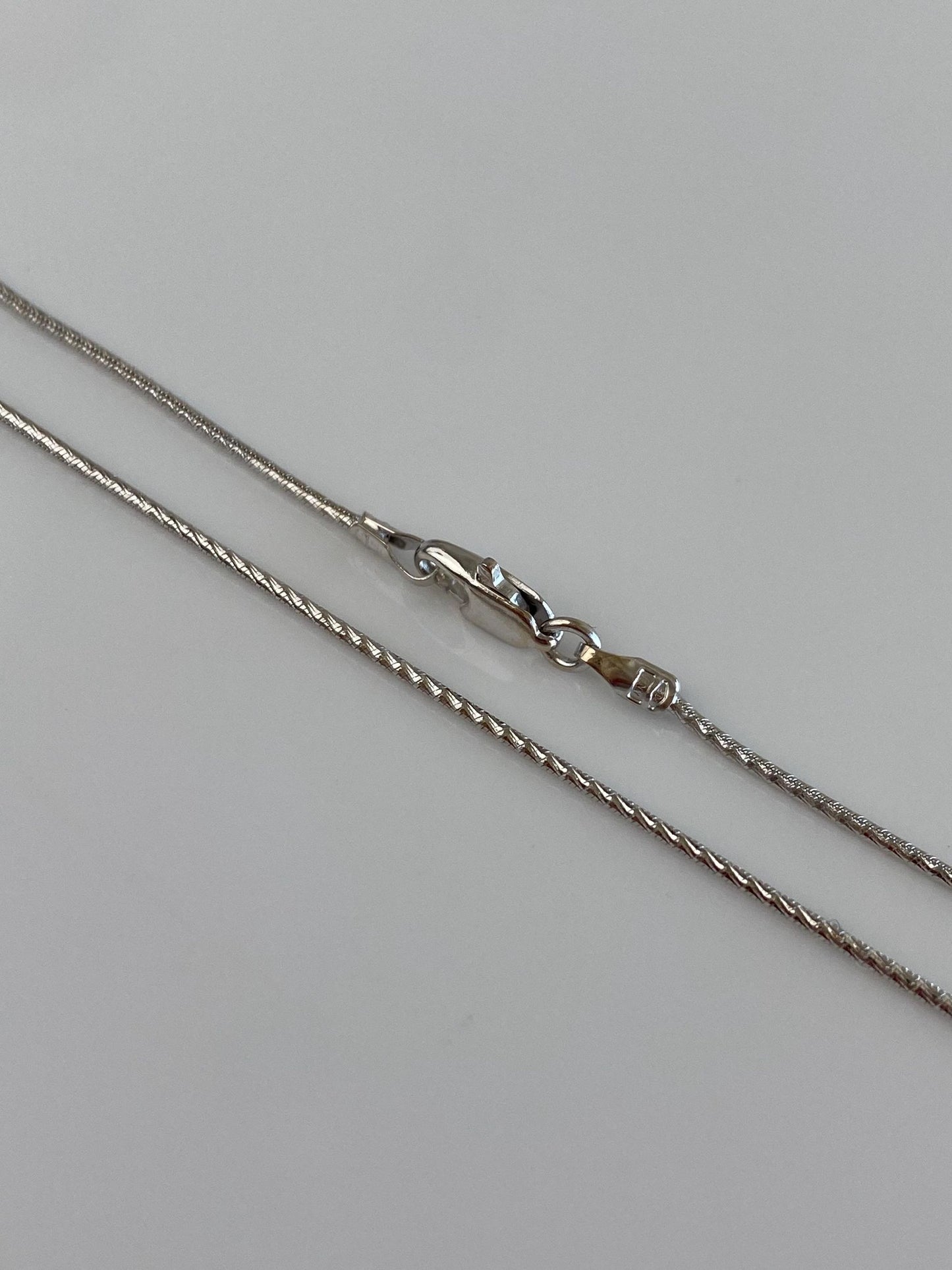Vintage Solid 14k White Gold Textured Snake Chain Necklace - 15.75 inches