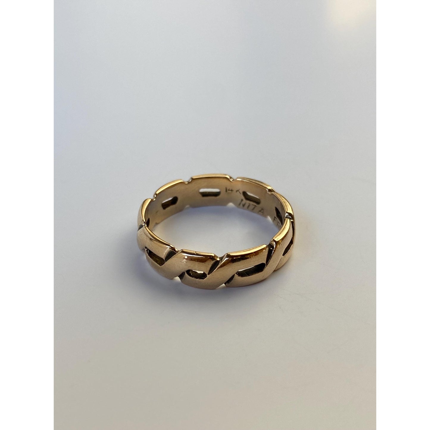 Vintage Solid 14k Yellow Gold Chain Style Ring - Size 6.5