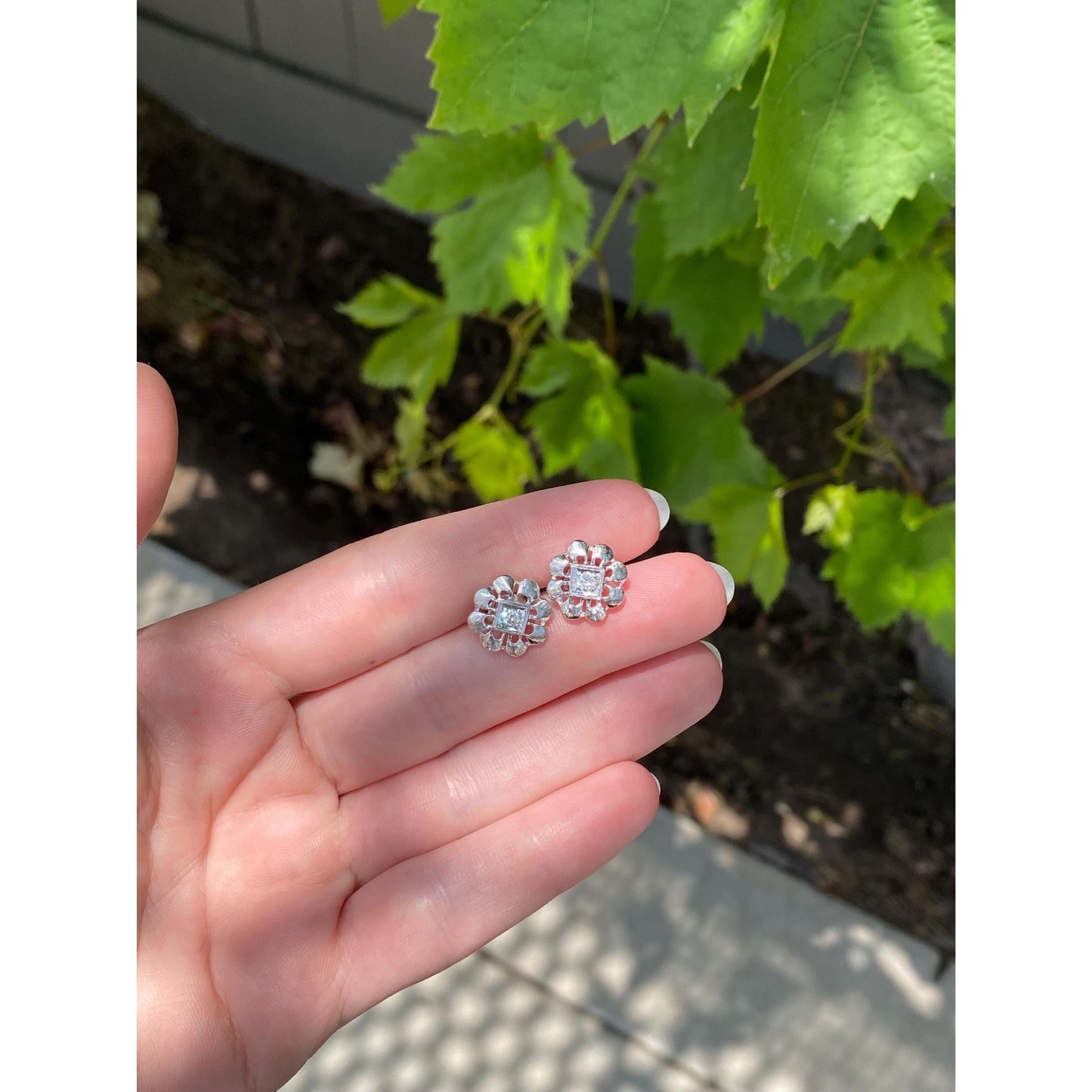 Vintage Solid 14k White Gold Diamond Flower Studs