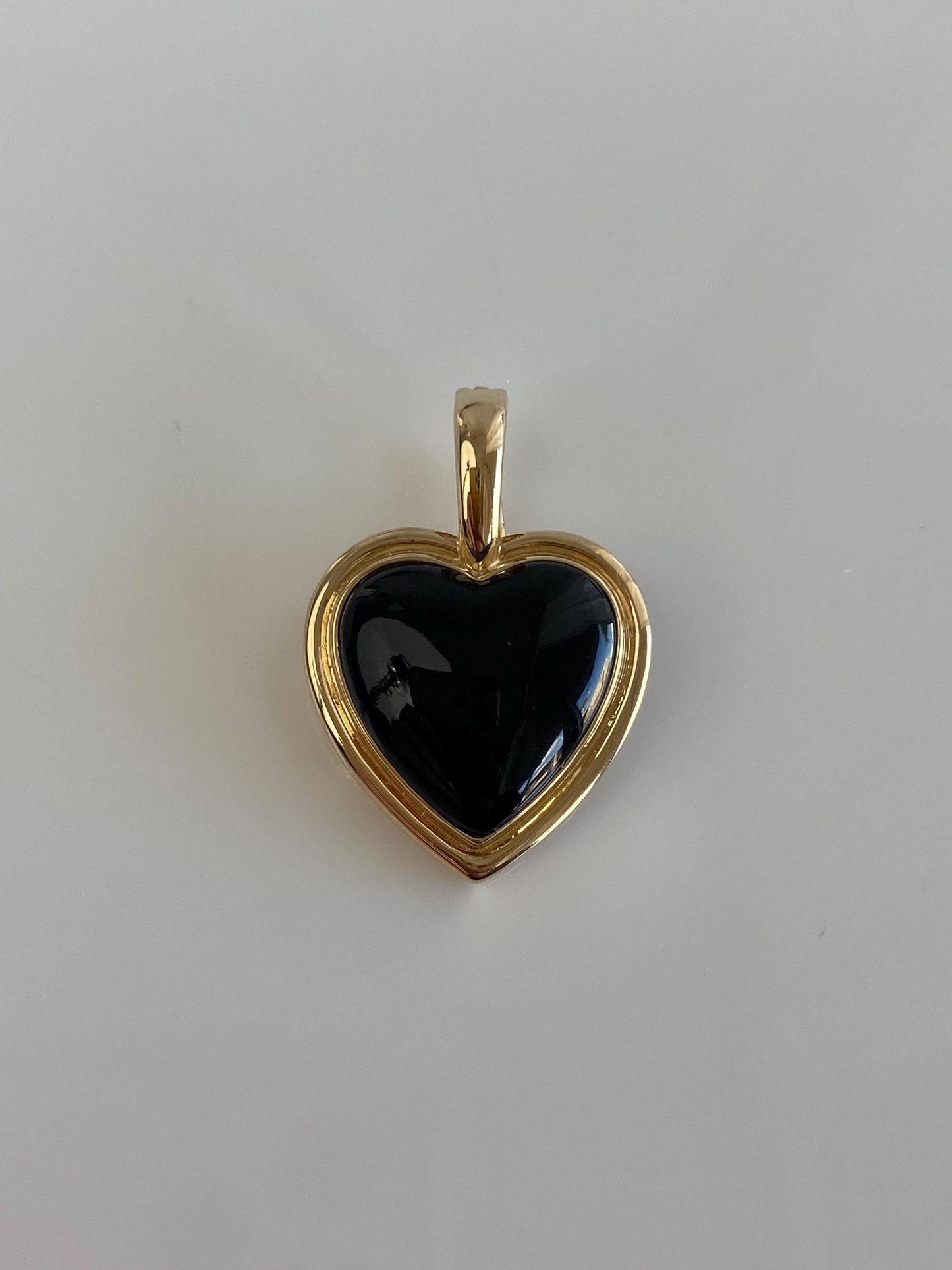 Vintage Solid 14k Yellow Gold Black Onyx Heart Charm