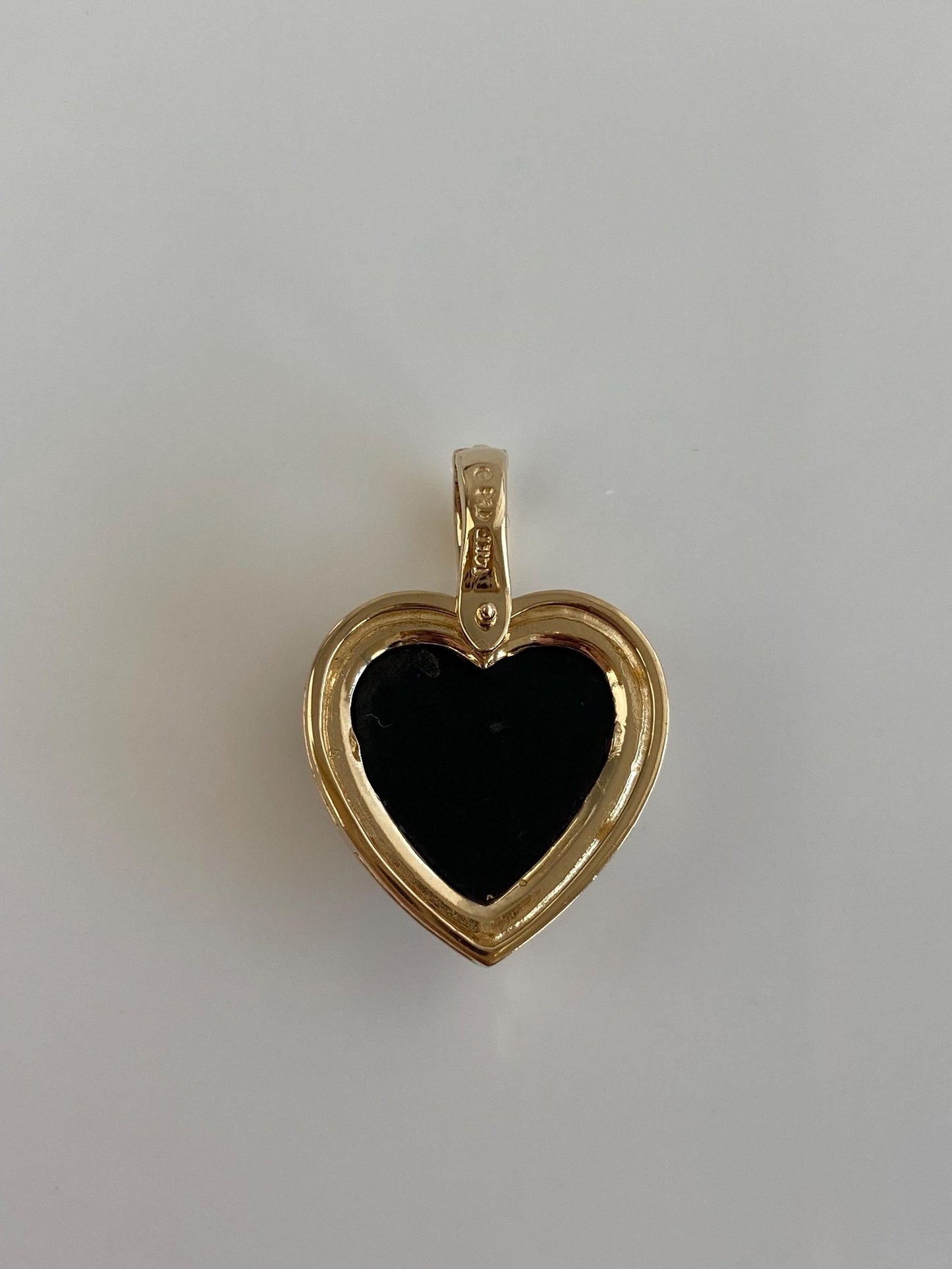 Vintage Solid 14k Yellow Gold Black Onyx Heart Charm