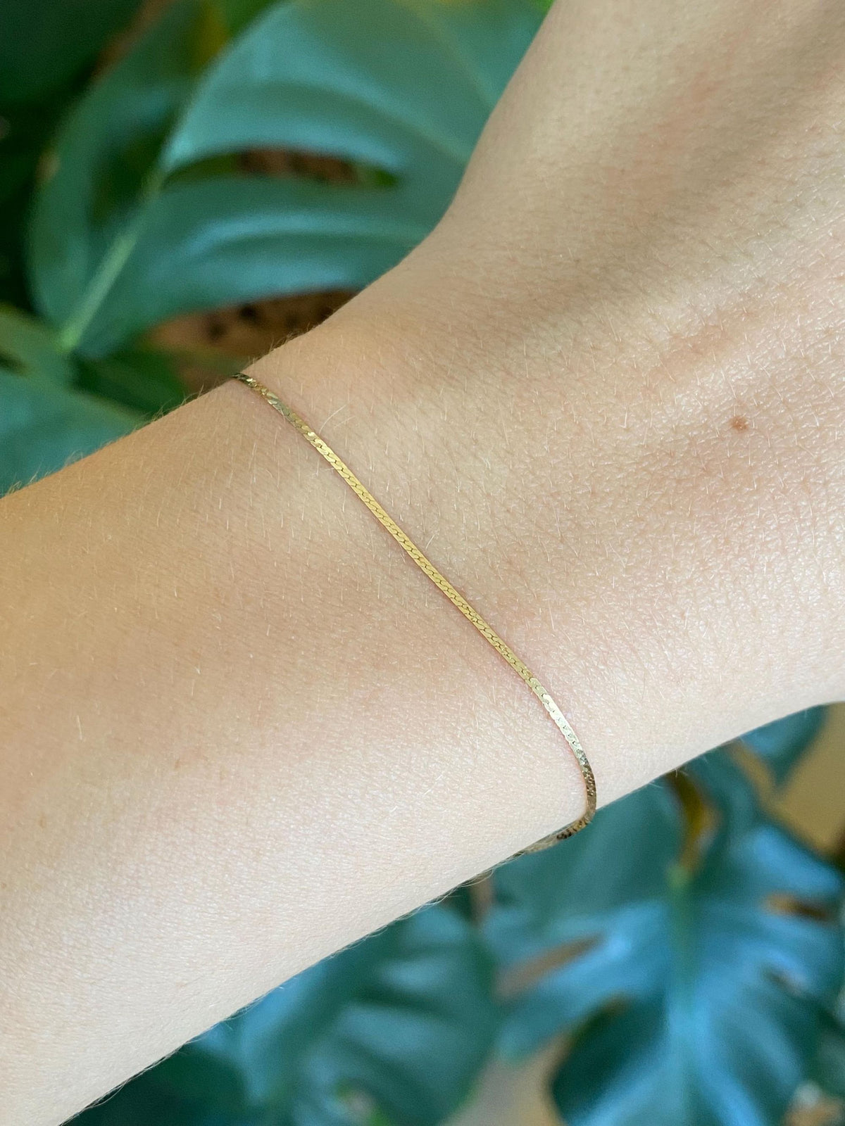 Vintage Solid 14k Yellow Gold Slim Flat Chain Bracelet - 7 inches