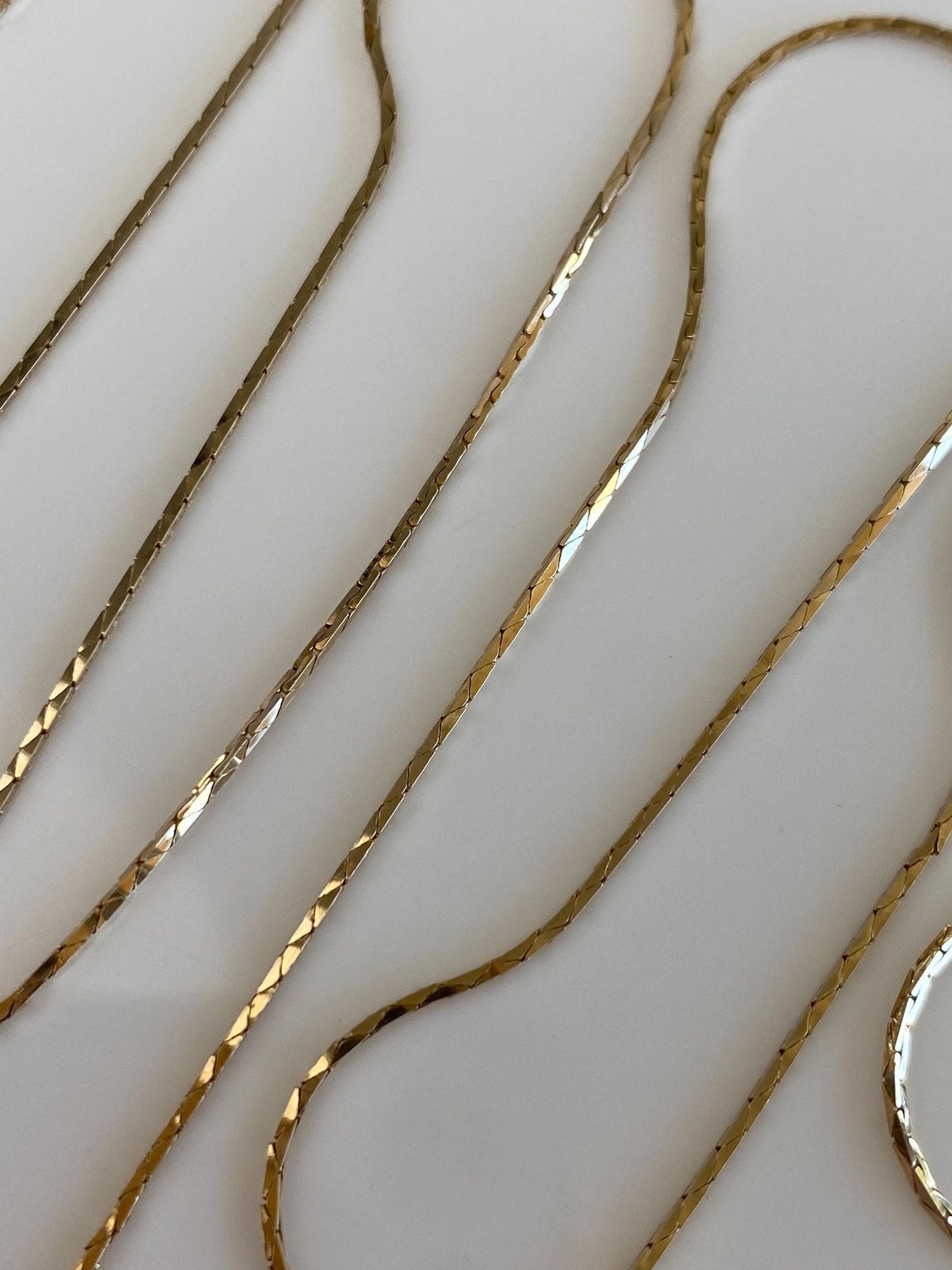 Vintage Solid 14k Yellow Gold Slim Triangle Link Chain Necklace - 23.75 inches