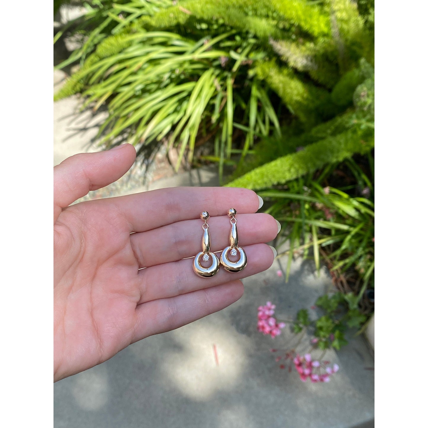 Vintage Solid 14k Yellow Gold Clear Sapphire Dangle Earrings