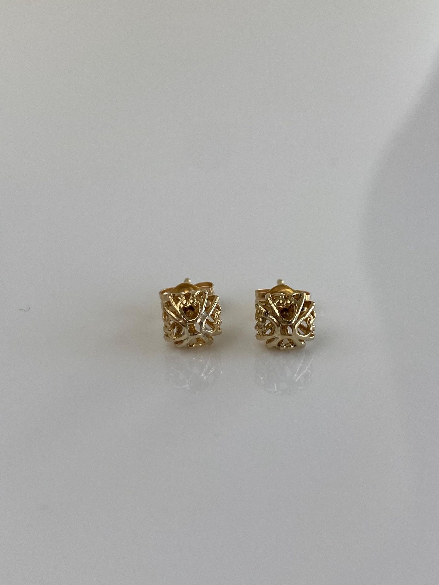 Vintage Solid 14k Yellow Gold Open Work Ball Stud Earrings