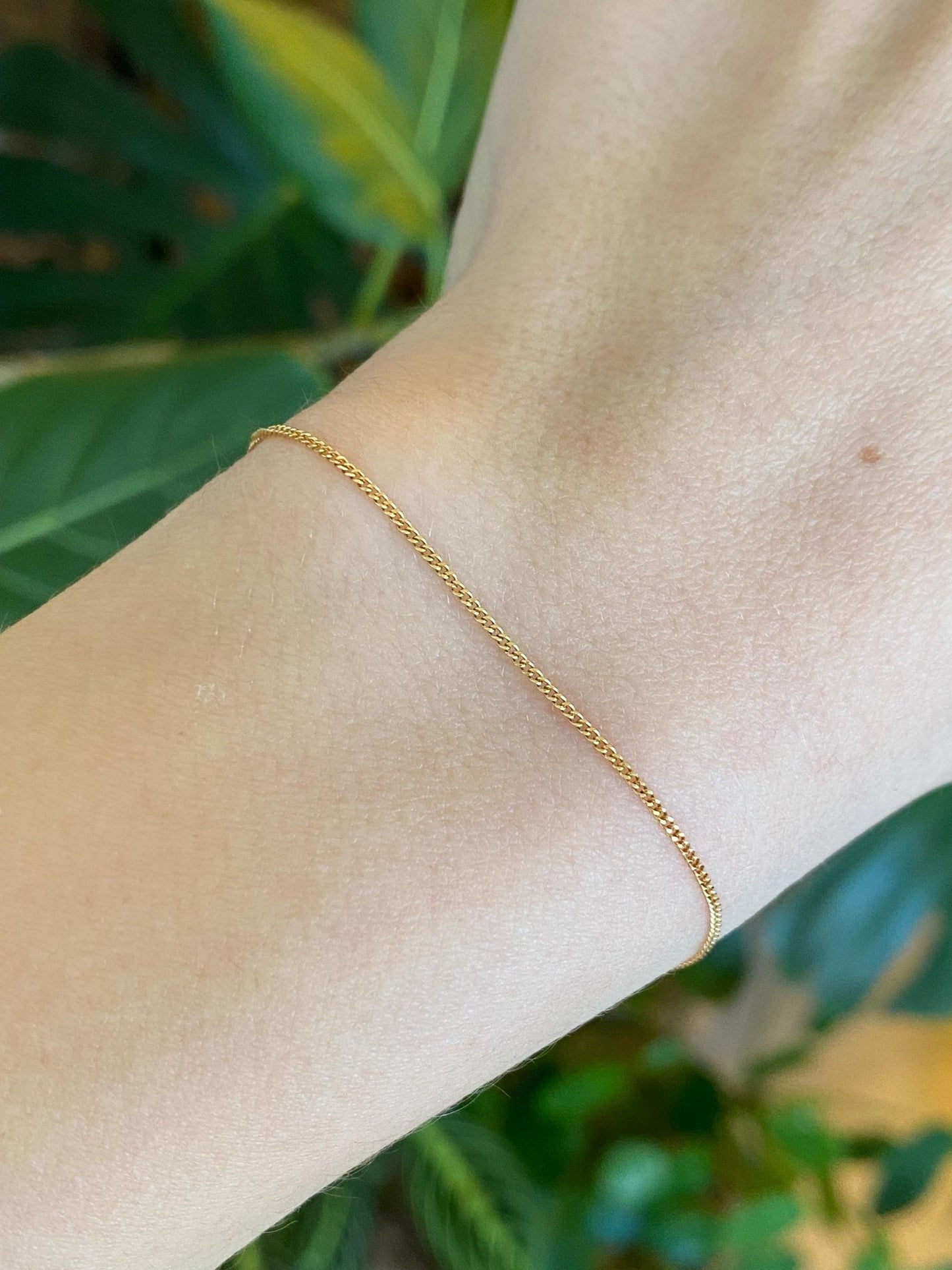 Vintage Solid 14k Yellow Gold Tight Curb Chain Bracelet - 7 inches