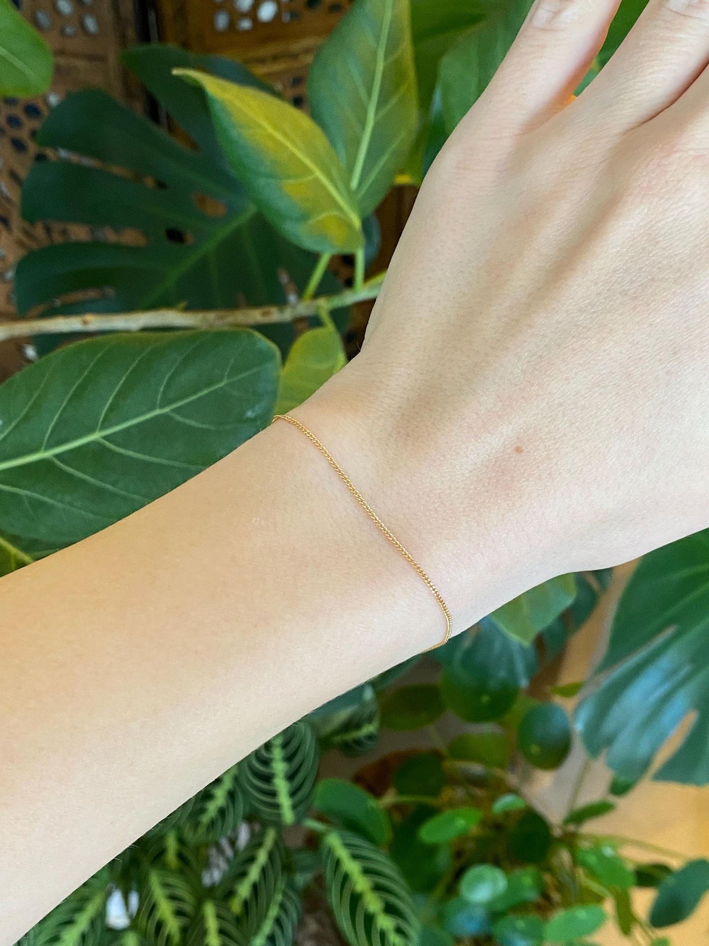 Vintage Solid 14k Yellow Gold Tight Curb Chain Bracelet - 7 inches