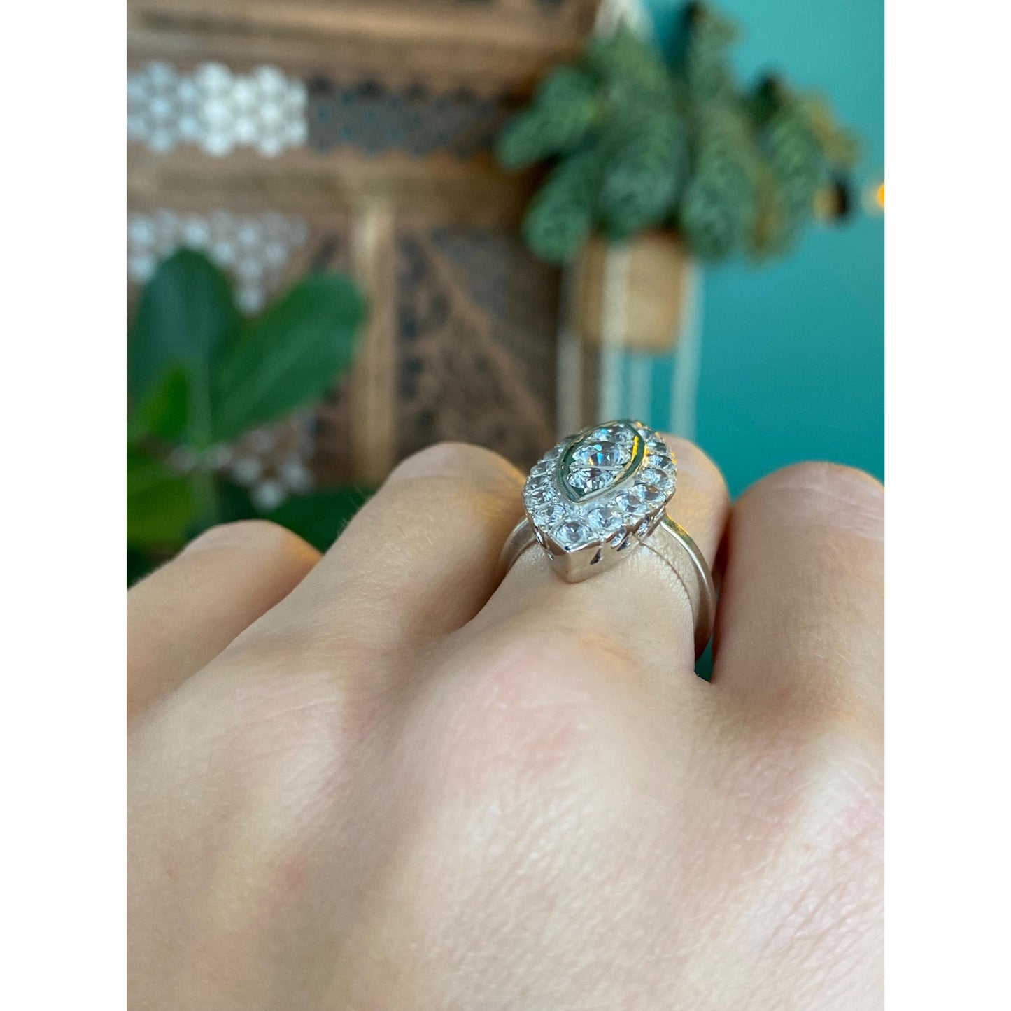 Vintage Solid 14k White Gold Clear Topaz Cluster Ring - Size 6