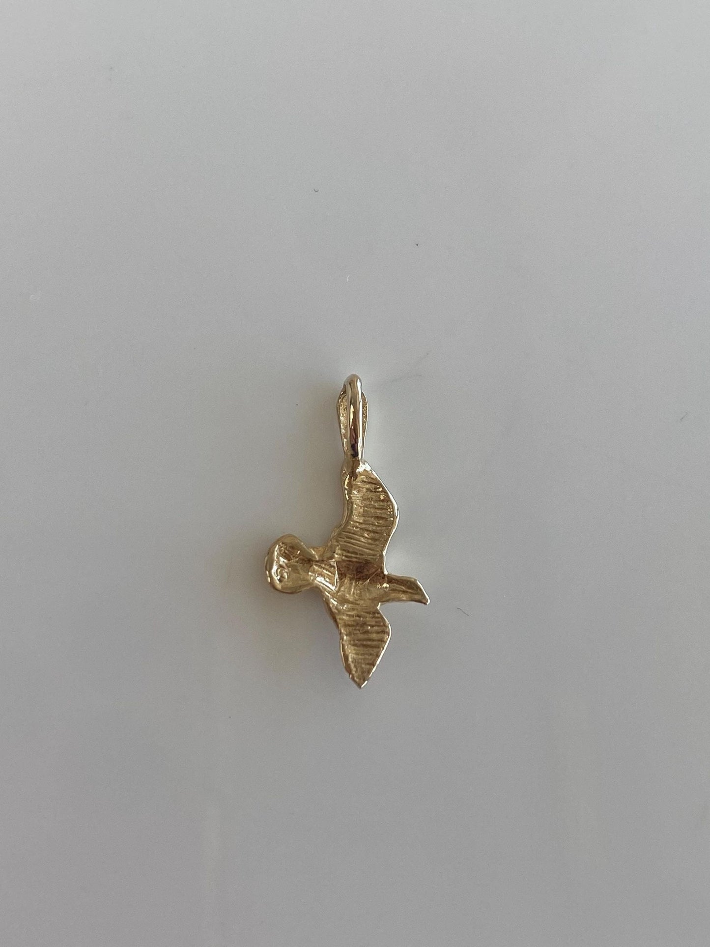 Vintage Solid 14k Yellow Gold Diamond Cut Bird Charm
