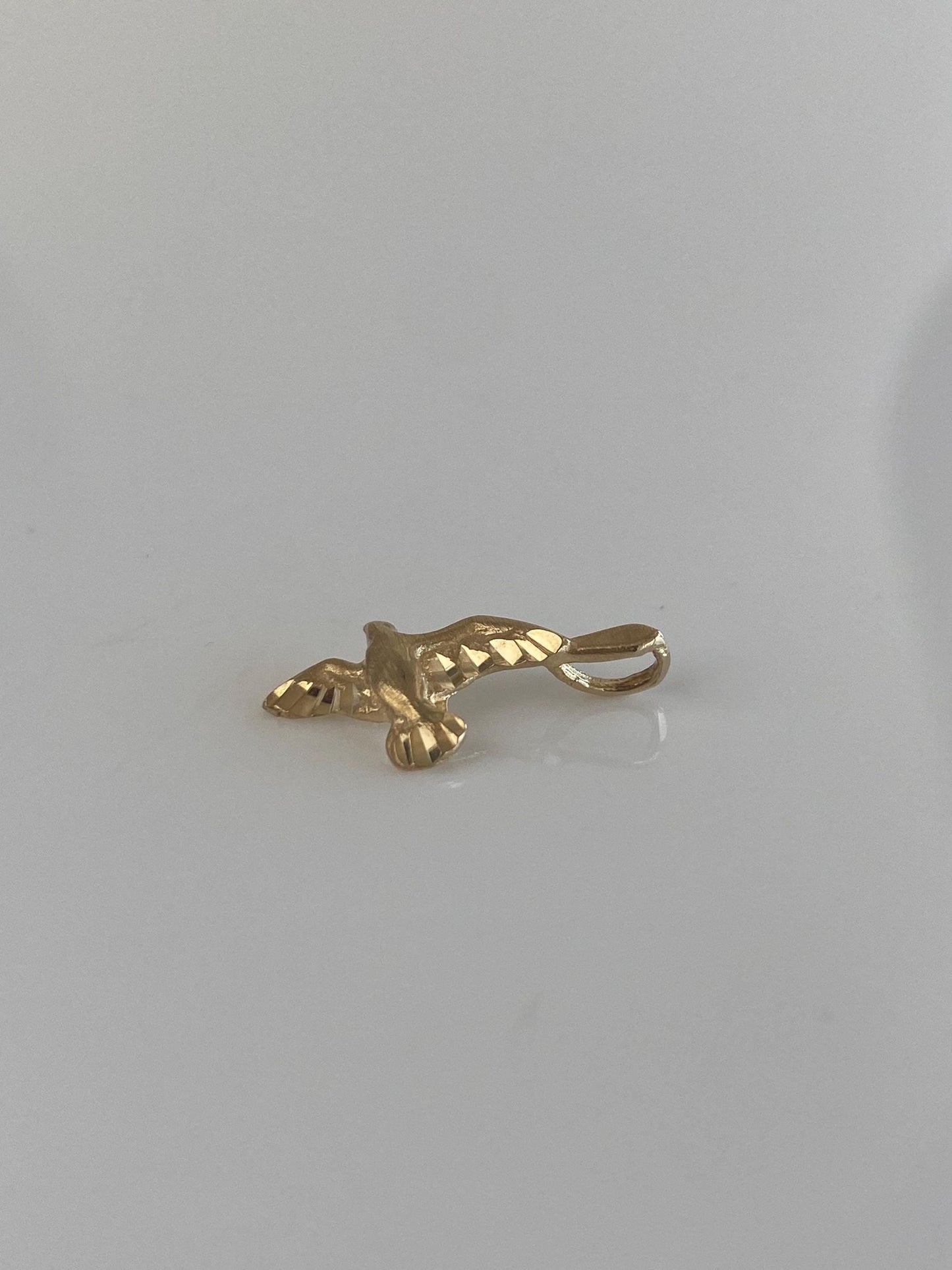 Vintage Solid 14k Yellow Gold Diamond Cut Bird Charm