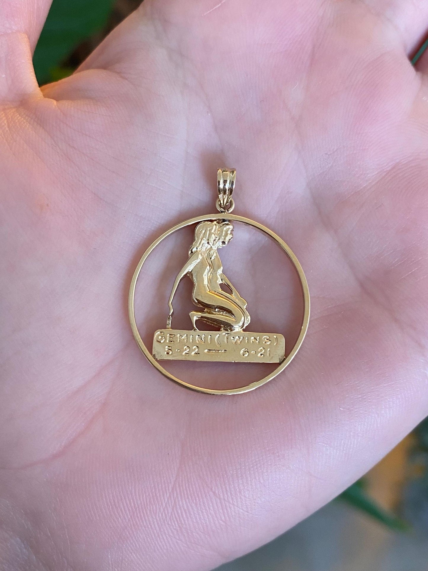 Vintage Solid 14k Yellow Gold Gemini Zodiac Twins Charm