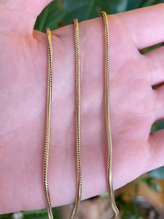 Vintage Solid 14k Yellow Gold Chunky Snake Chain Necklace - 24.5 inches