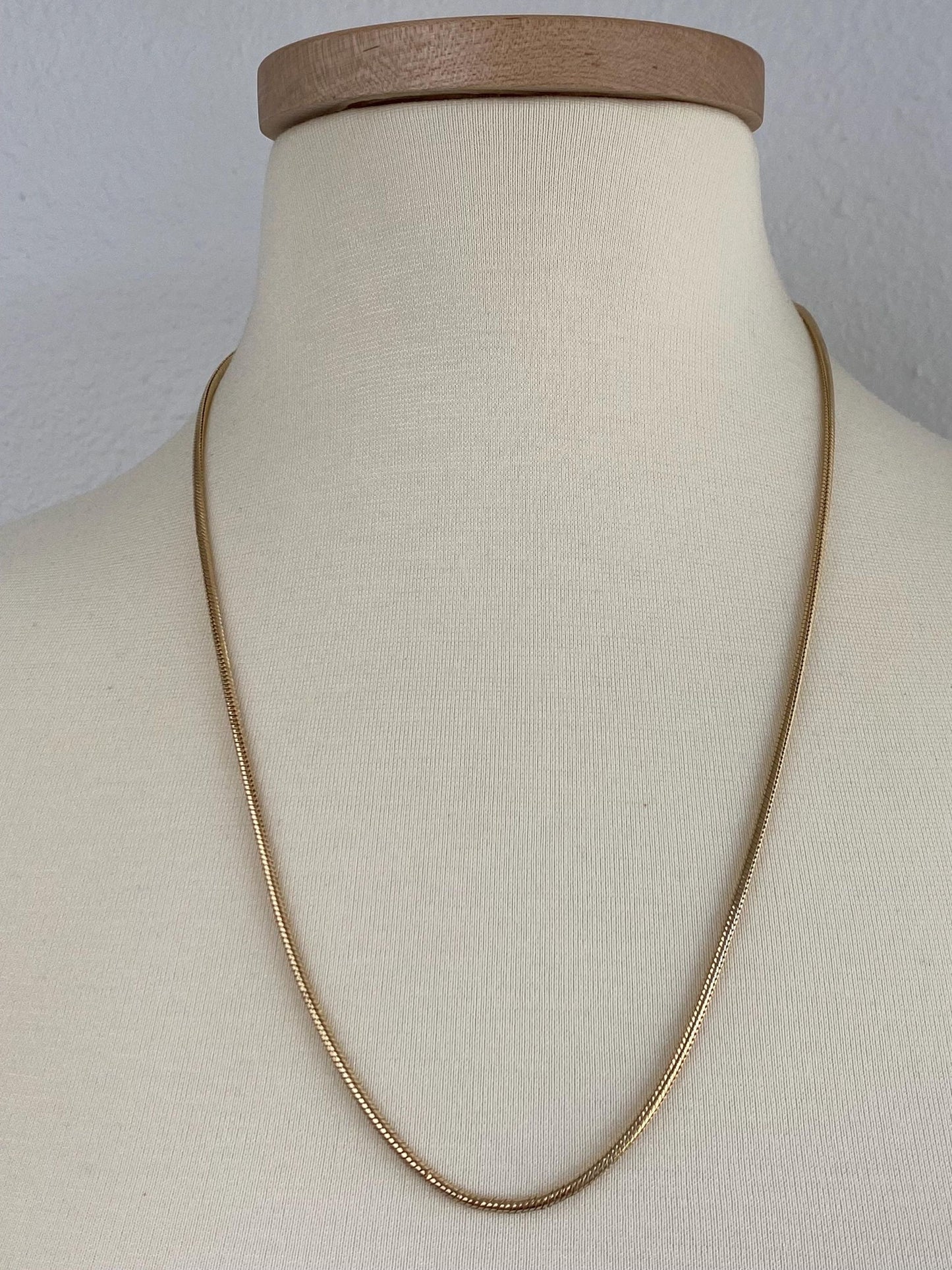 Vintage Solid 14k Yellow Gold Chunky Snake Chain Necklace - 24.5 inches