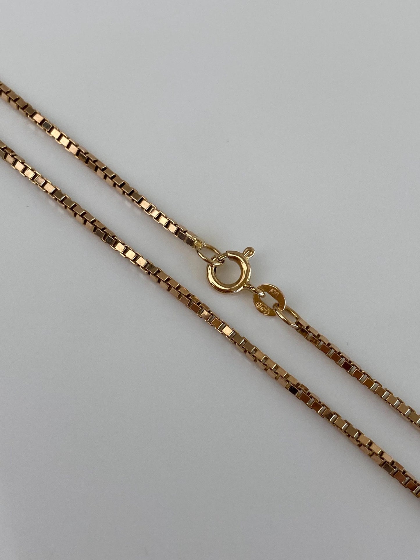 Vintage Solid 10k Yellow Gold Chunky Box Chain Necklace - 24 inches