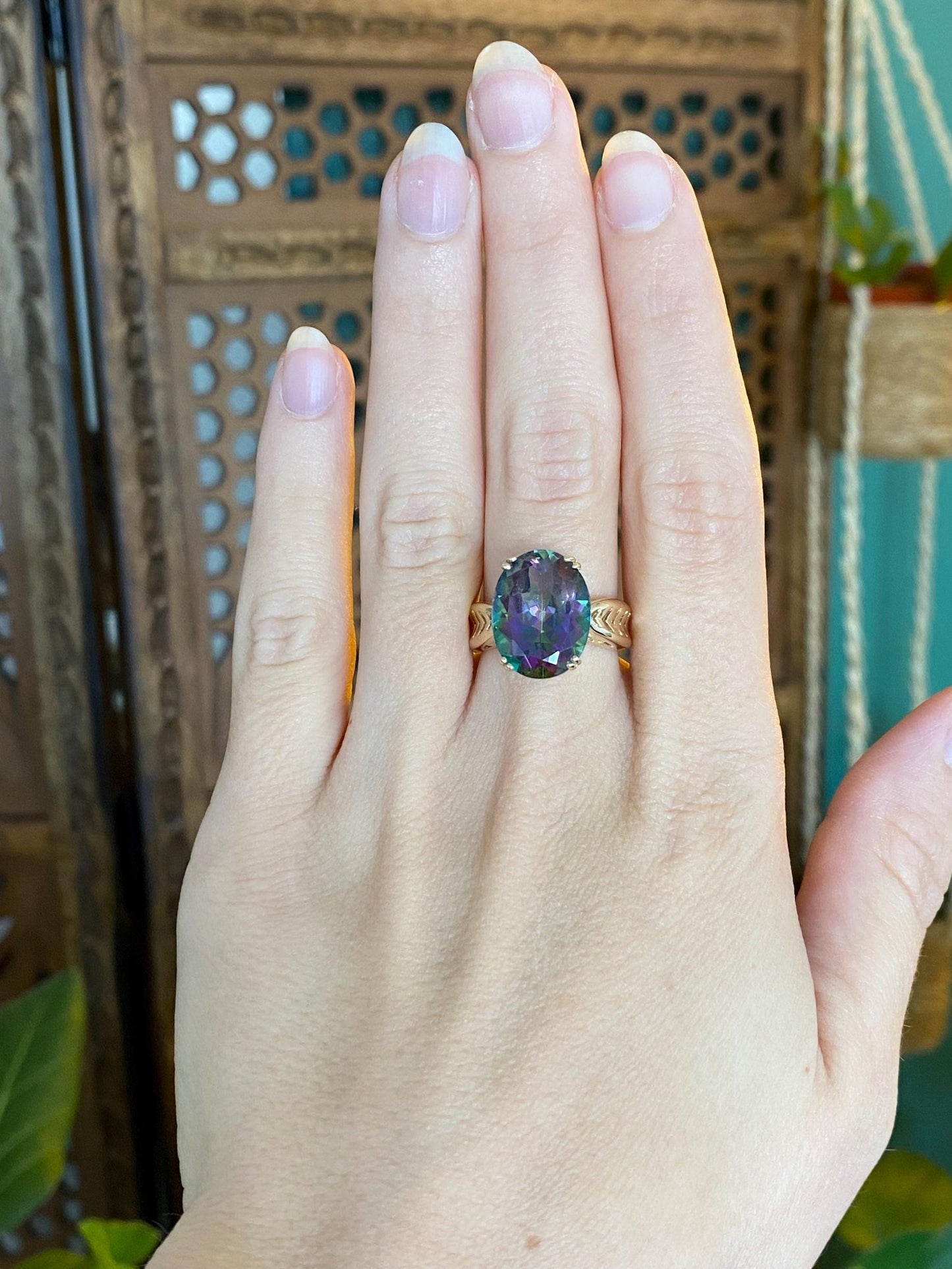 Vintage Solid 14k Yellow Gold Mystic Topaz Ring - Size 6