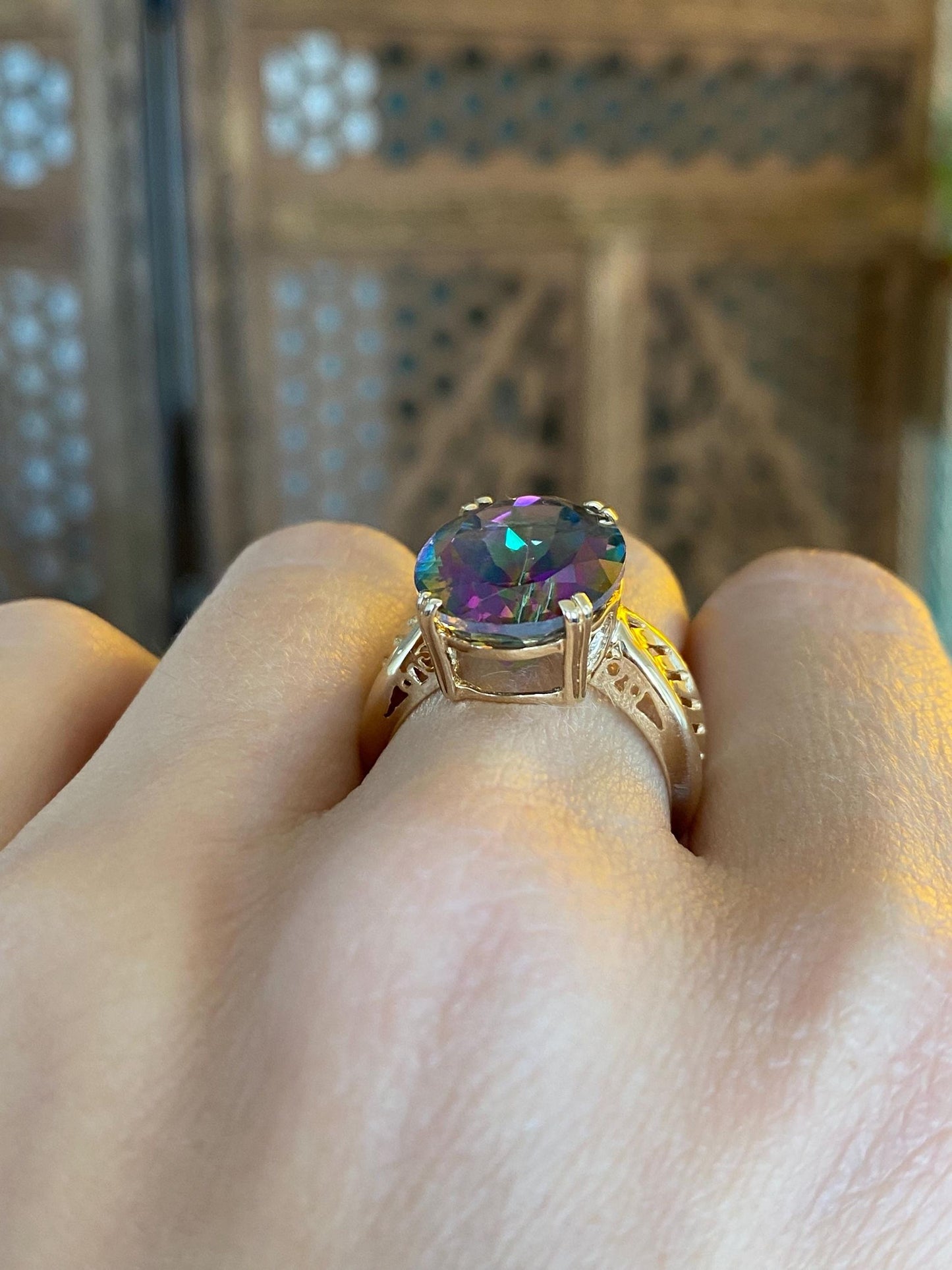Vintage Solid 14k Yellow Gold Mystic Topaz Ring - Size 6