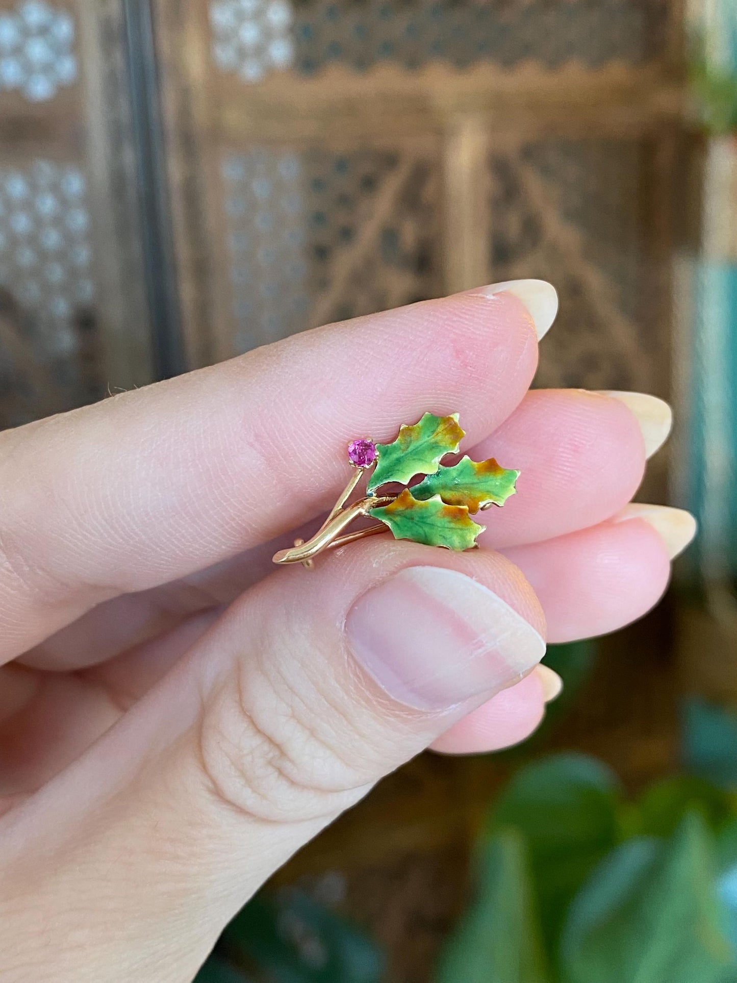Vintage Solid 14k Yellow Gold Enamel Pink Spinel Mistletoe Pin