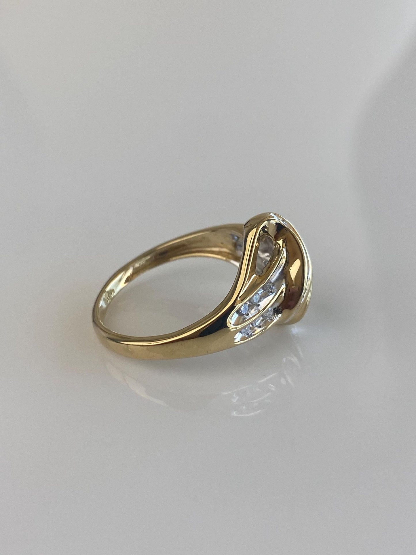 Vintage Solid 10k White & Yellow Gold Diamond Twist Ring - Size 6.75