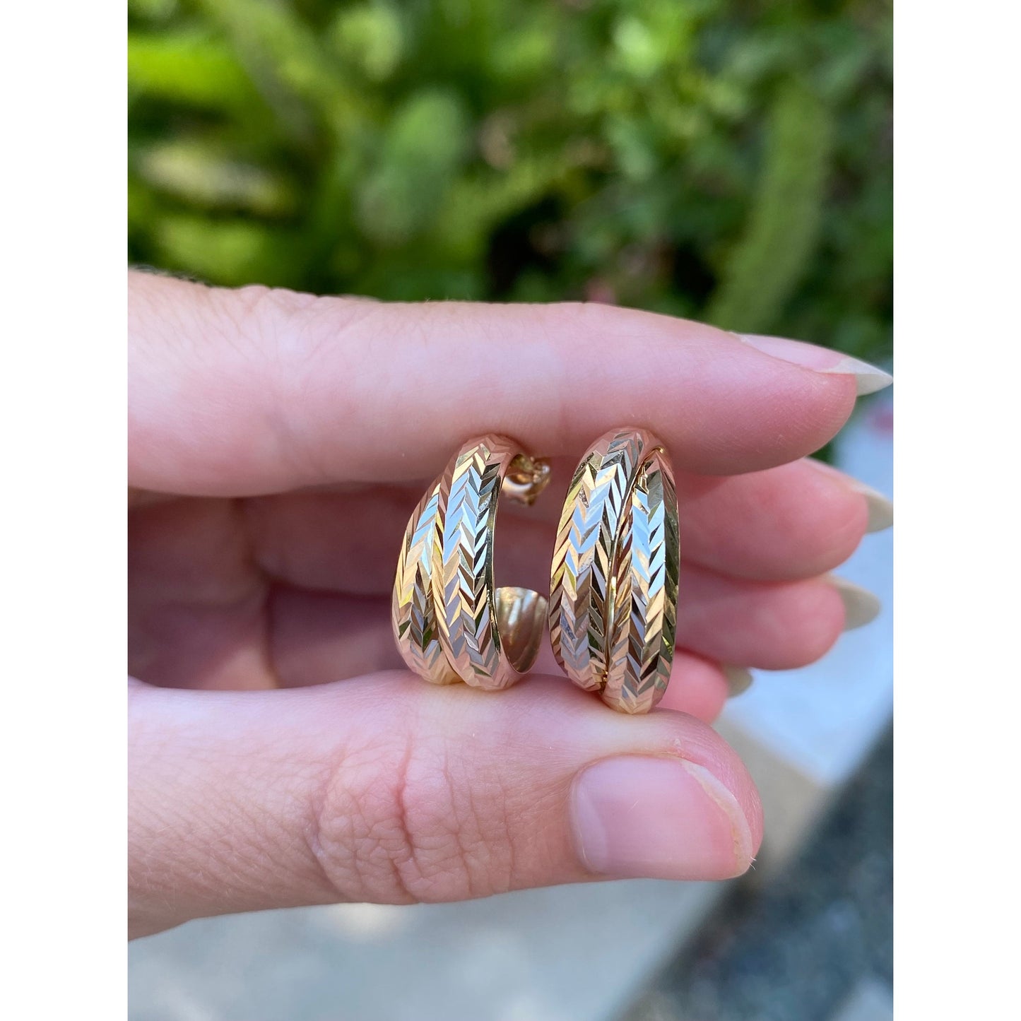 Vintage Solid 14k Yellow Gold Layered Diamond Cut Hoop Earrings