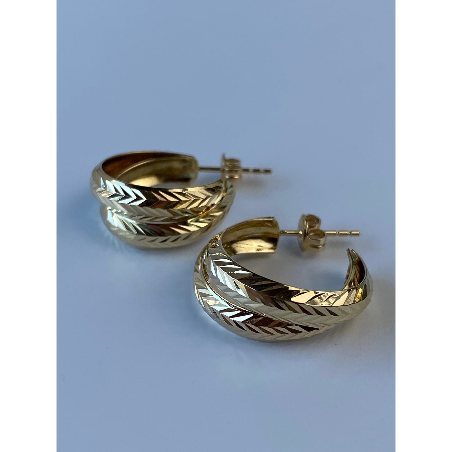 Vintage Solid 14k Yellow Gold Layered Diamond Cut Hoop Earrings