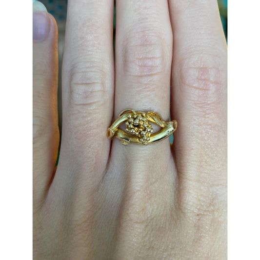 Solid 14k Yellow Gold Grapevine Ring - Size 6.75