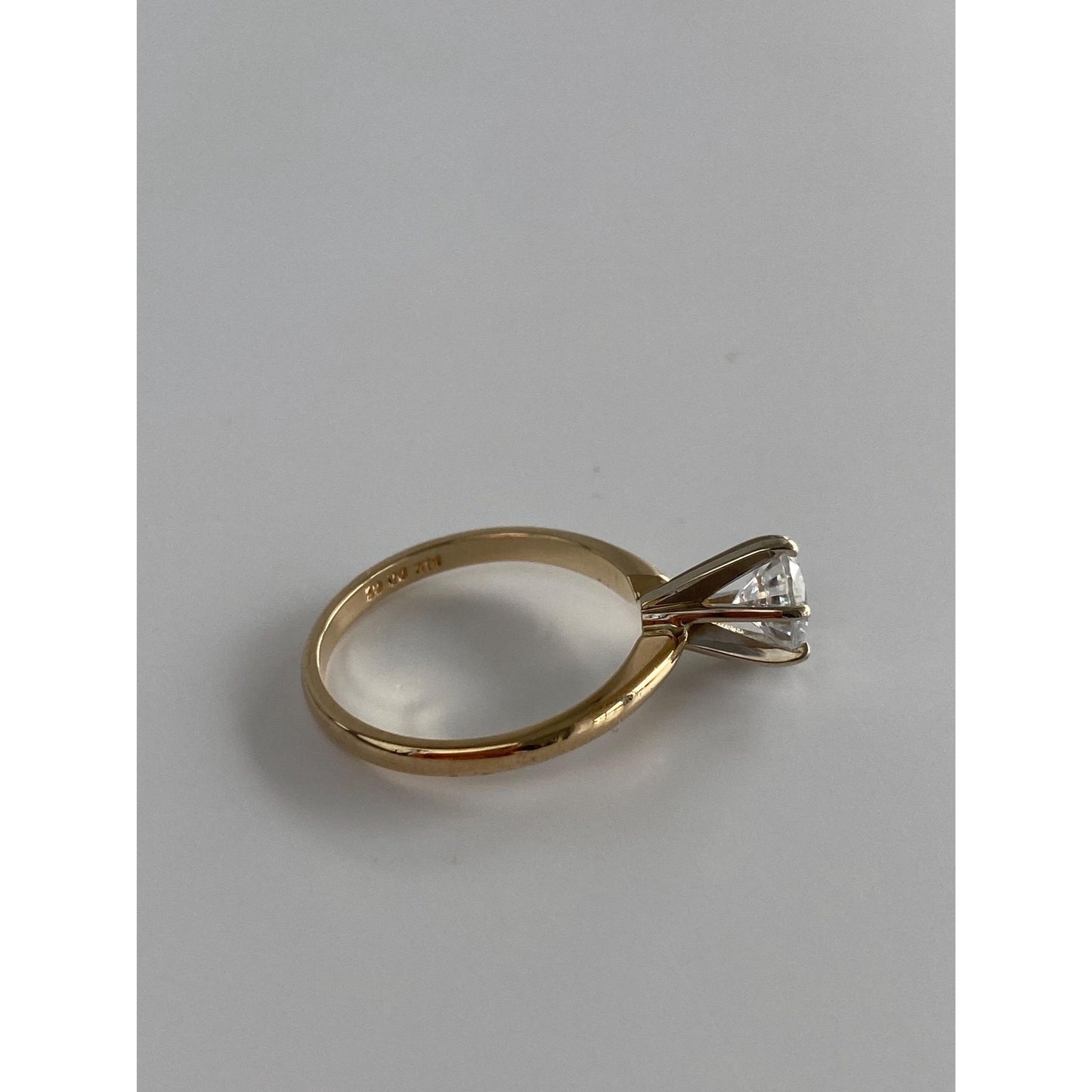 Solid 14k Yellow Gold Cubic Zirconia Solitaire Ring - Size 5.75