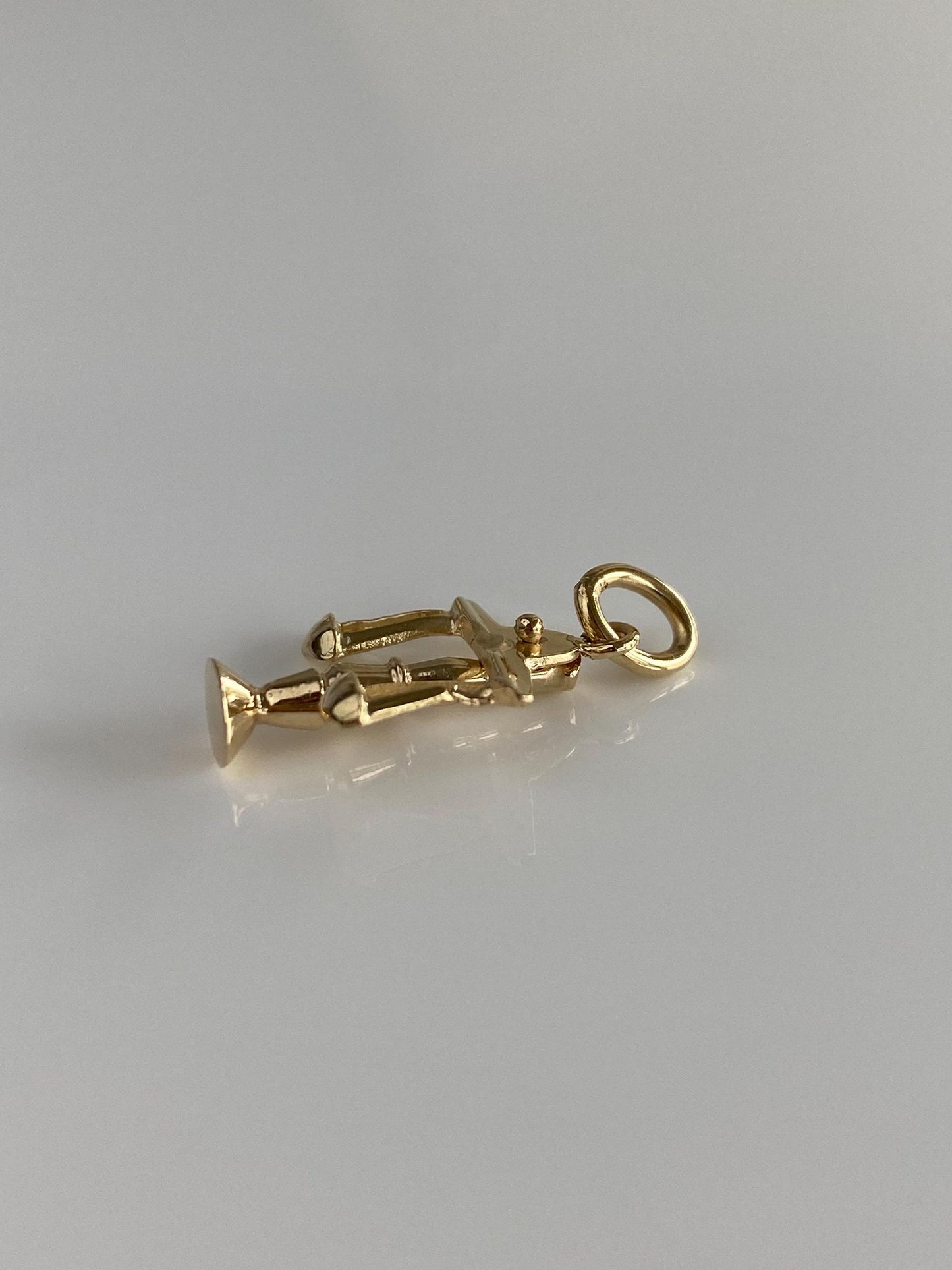 Vintage Solid 14k Yellow Gold Articulated Libra Scales Charm
