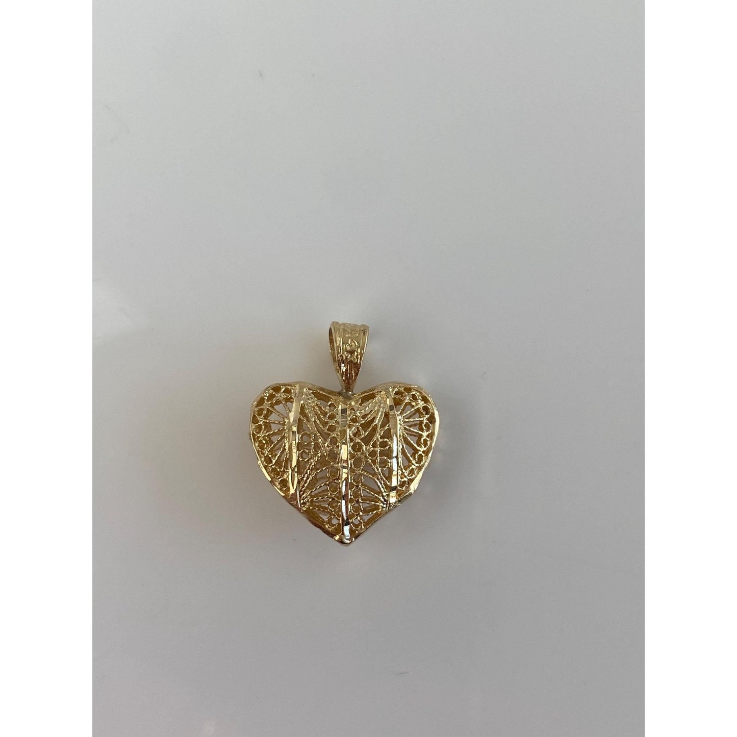 Vintage Solid 14k Yellow Gold Filigree Diamond Cut Open Work Heart Charm