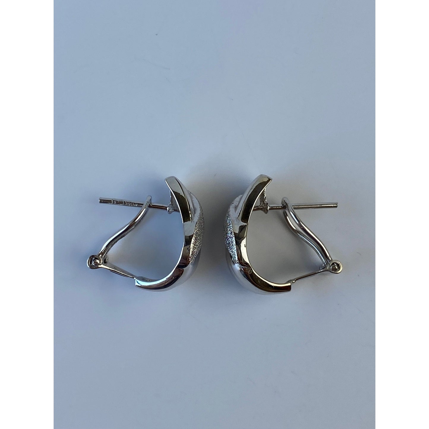 Vintage Solid 14k White Gold Textured Drop Earrings