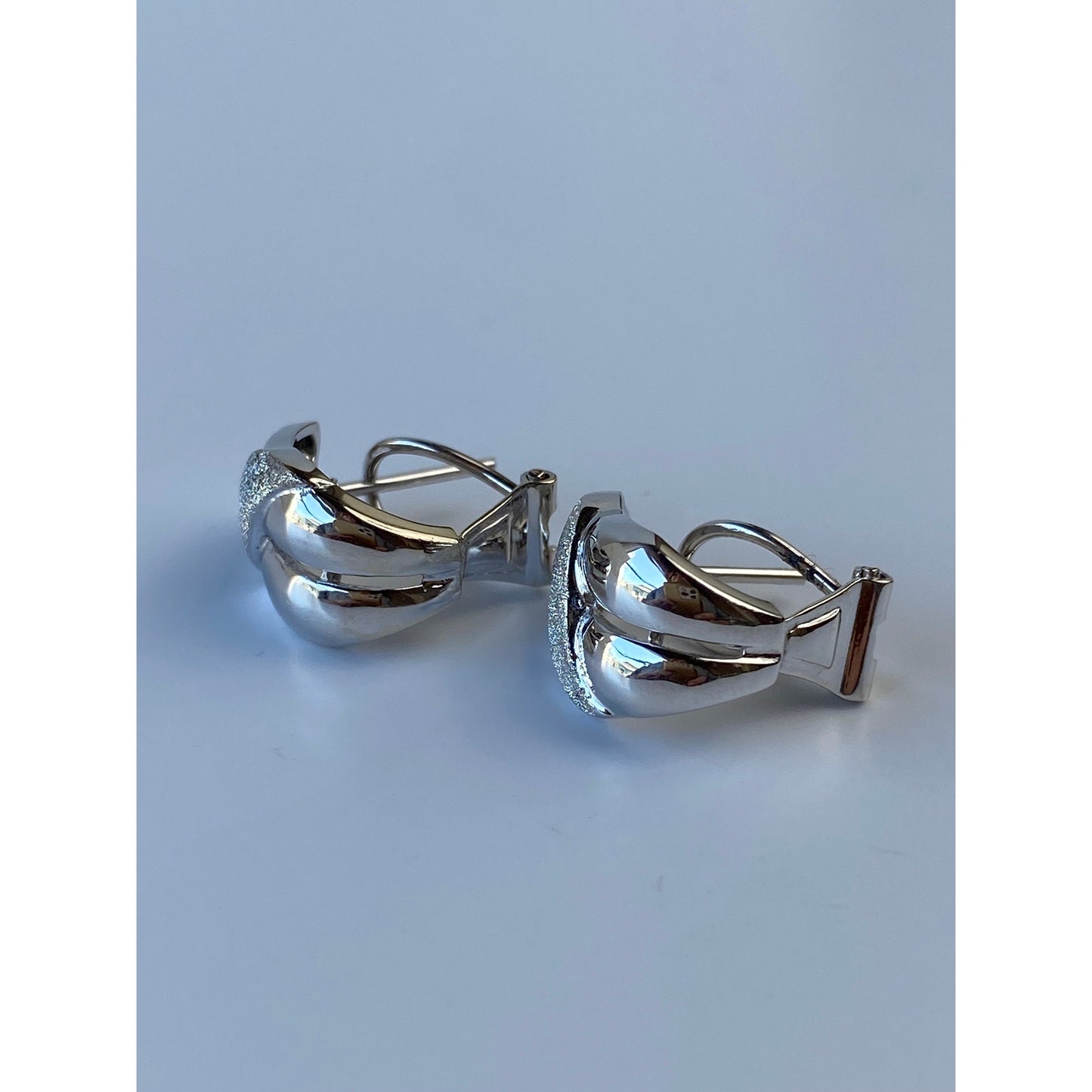 Vintage Solid 14k White Gold Textured Drop Earrings