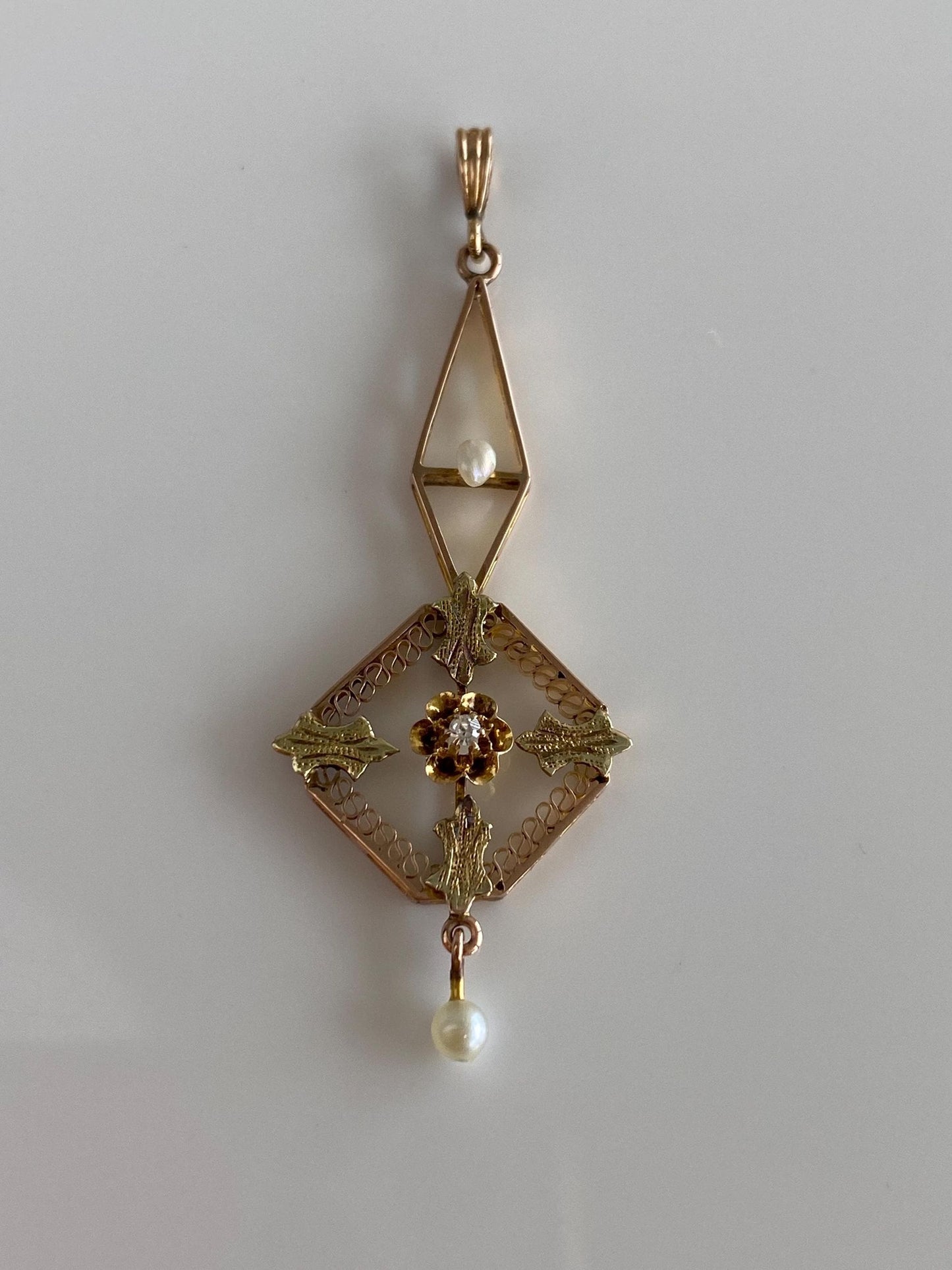 Solid 9k Multi Tone Gold Diamond Pearls Charm