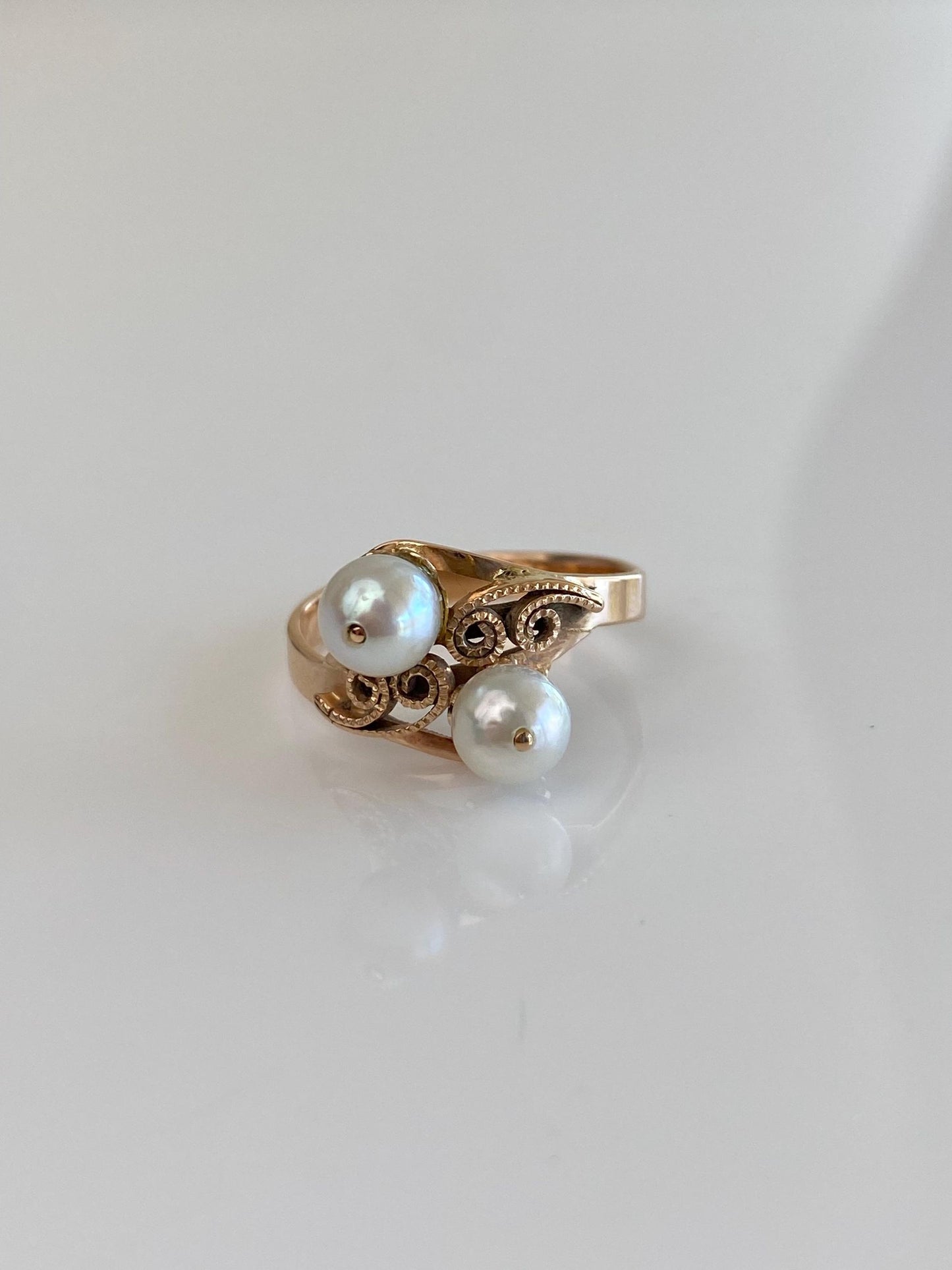 Vintage Solid 14k Rosey Gold Filigree Pearls Ring - Size 6.5
