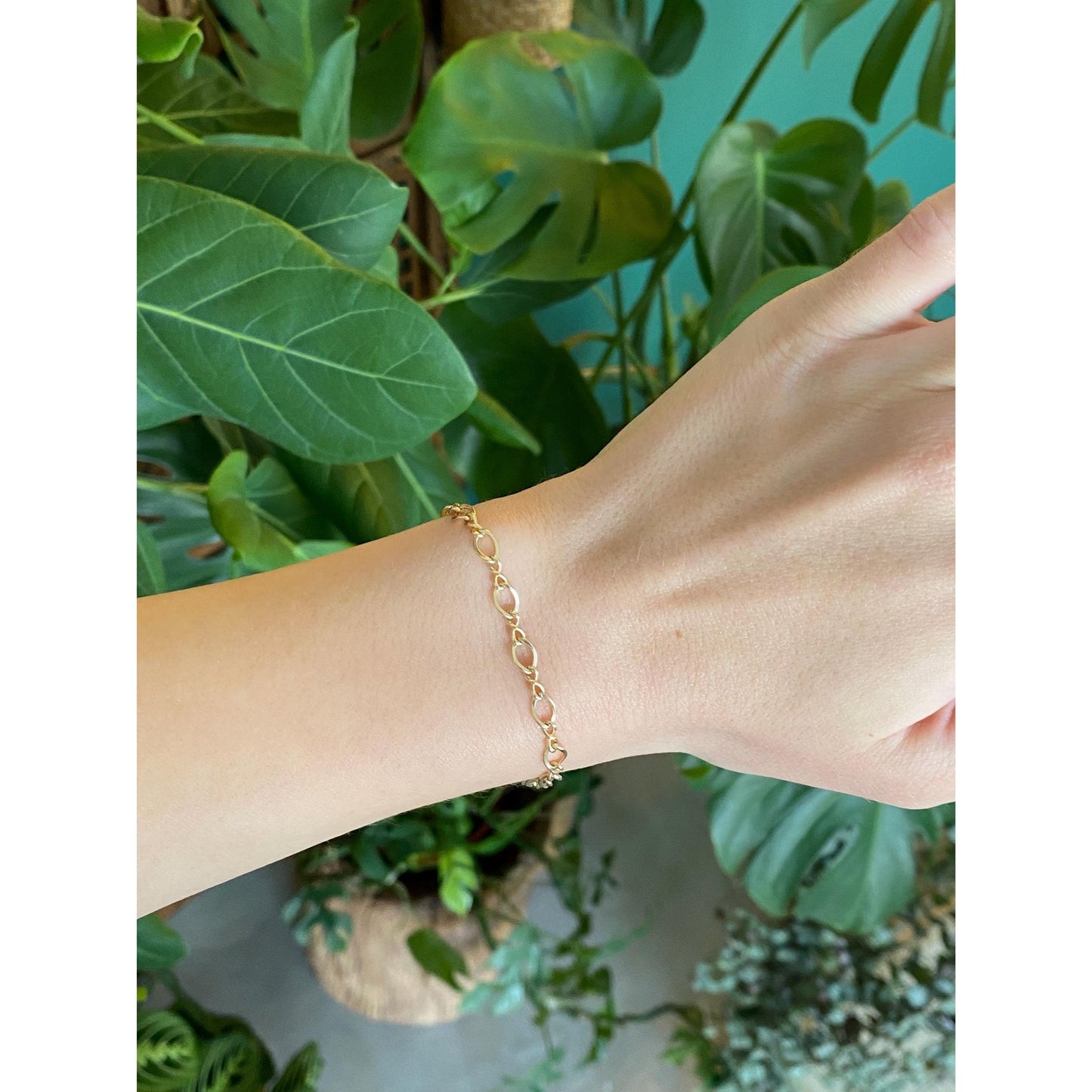 Vintage Solid 14k Yellow Gold Fancy Oval Link Chain Bracelet - 6.5 inches