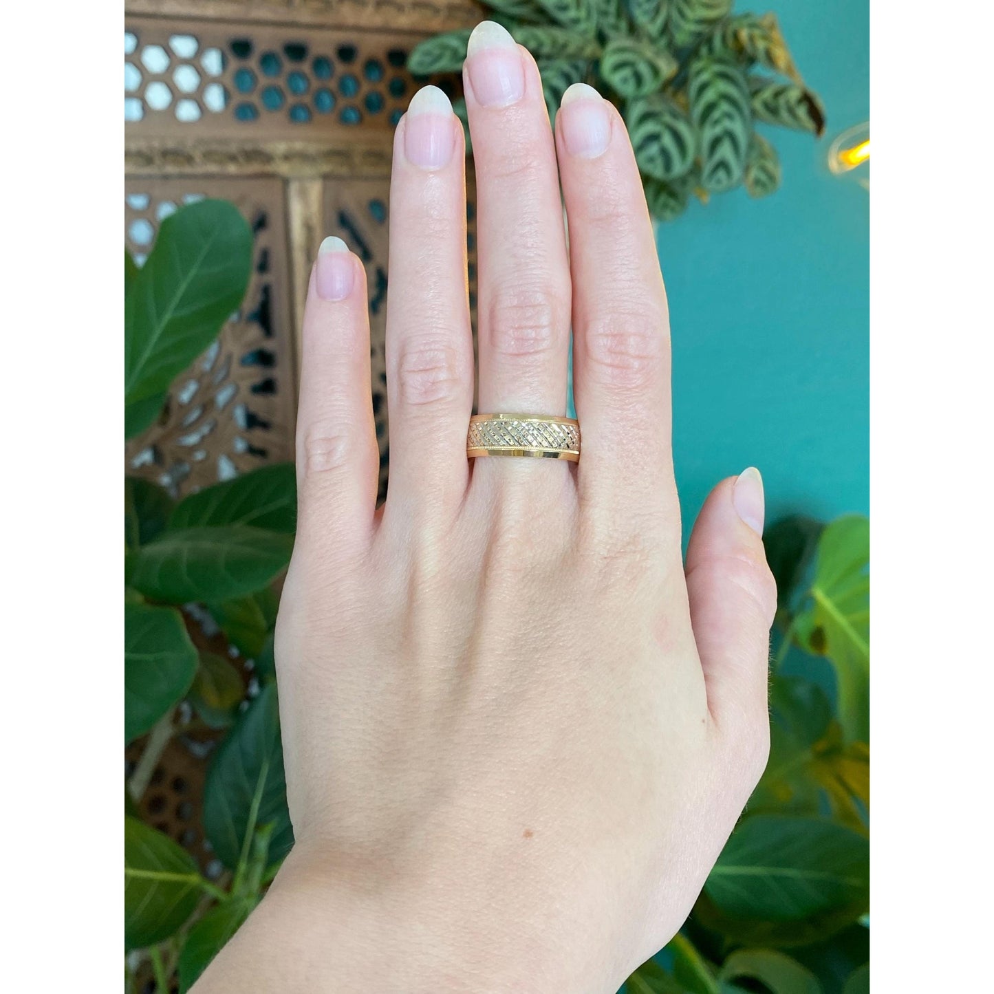 Vintage Solid 14k Yellow Gold Diamond Cut Textured Ring Band - Size 10.75