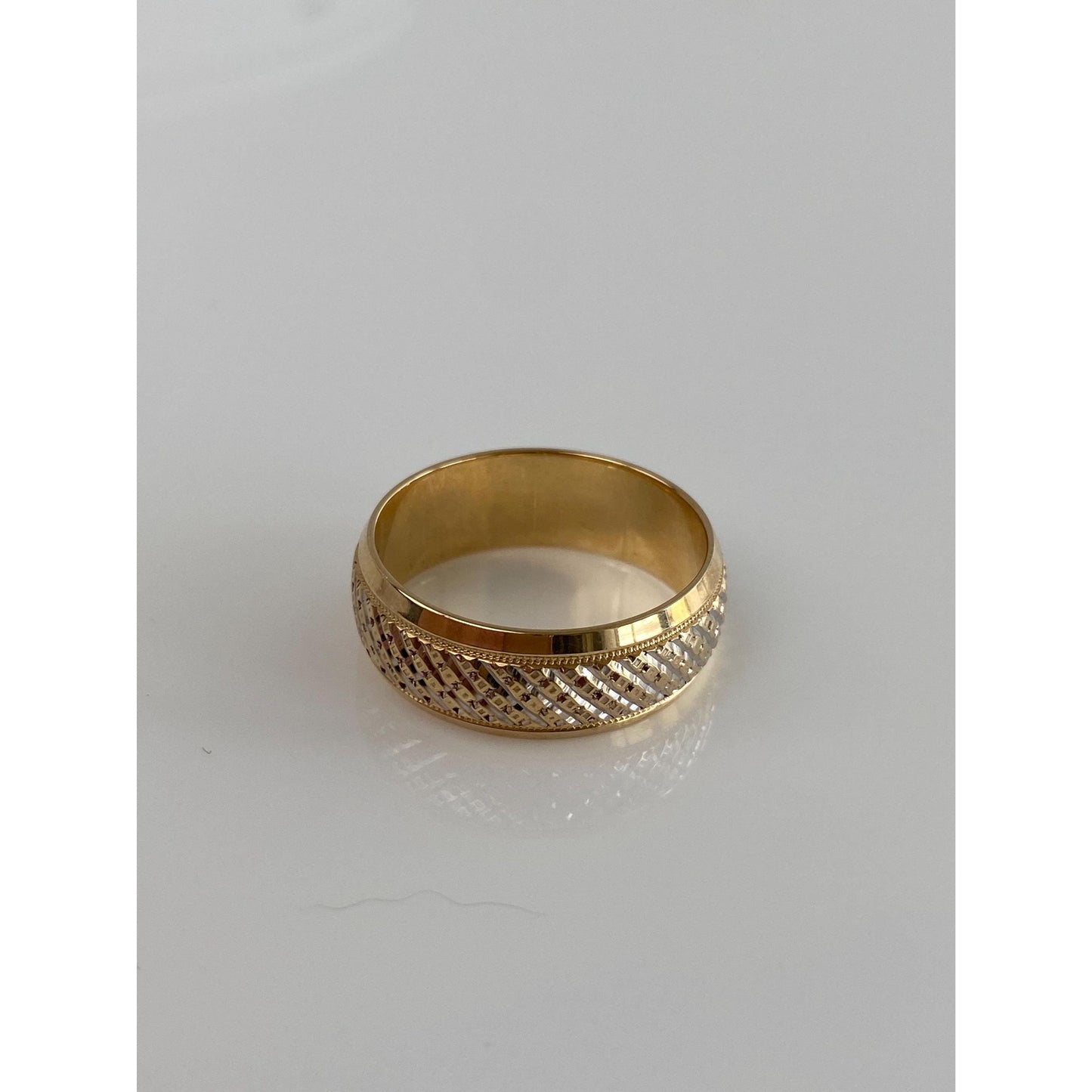 Vintage Solid 14k Yellow Gold Diamond Cut Textured Ring Band - Size 10.75
