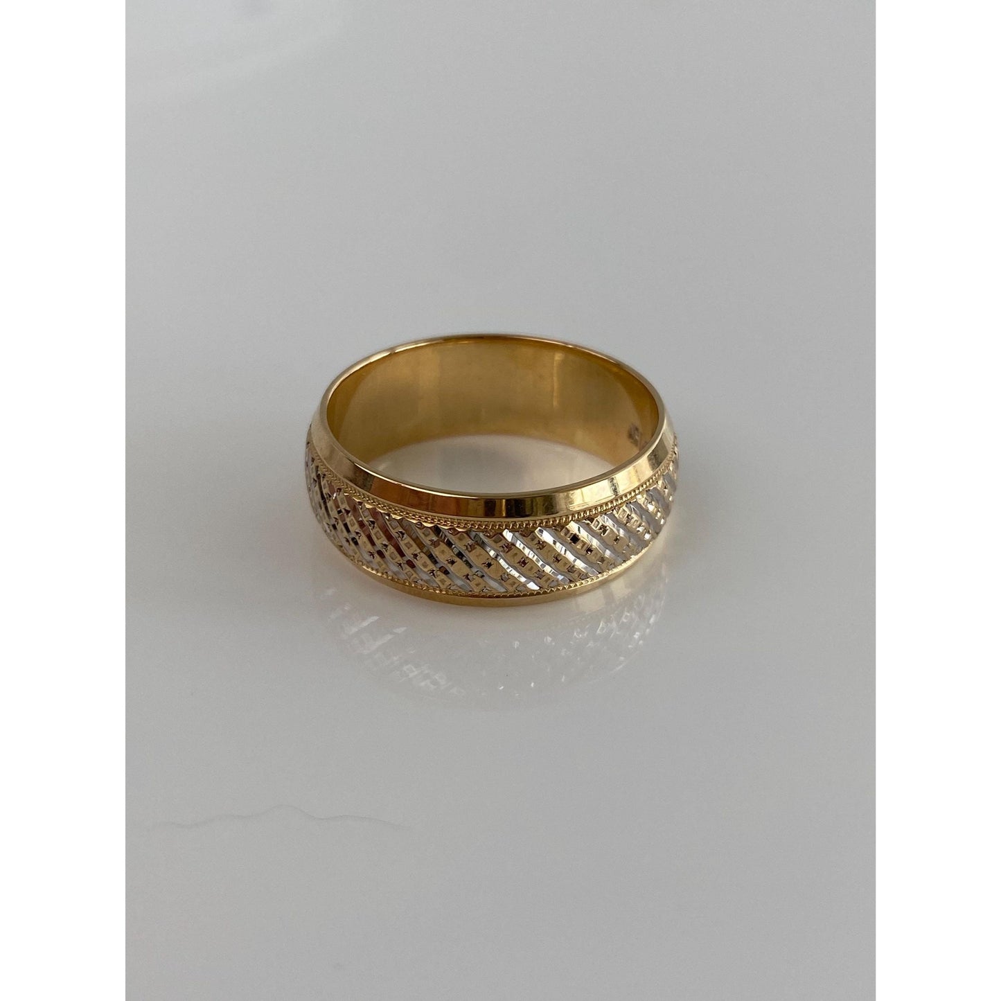 Vintage Solid 14k Yellow Gold Diamond Cut Textured Ring Band - Size 10.75