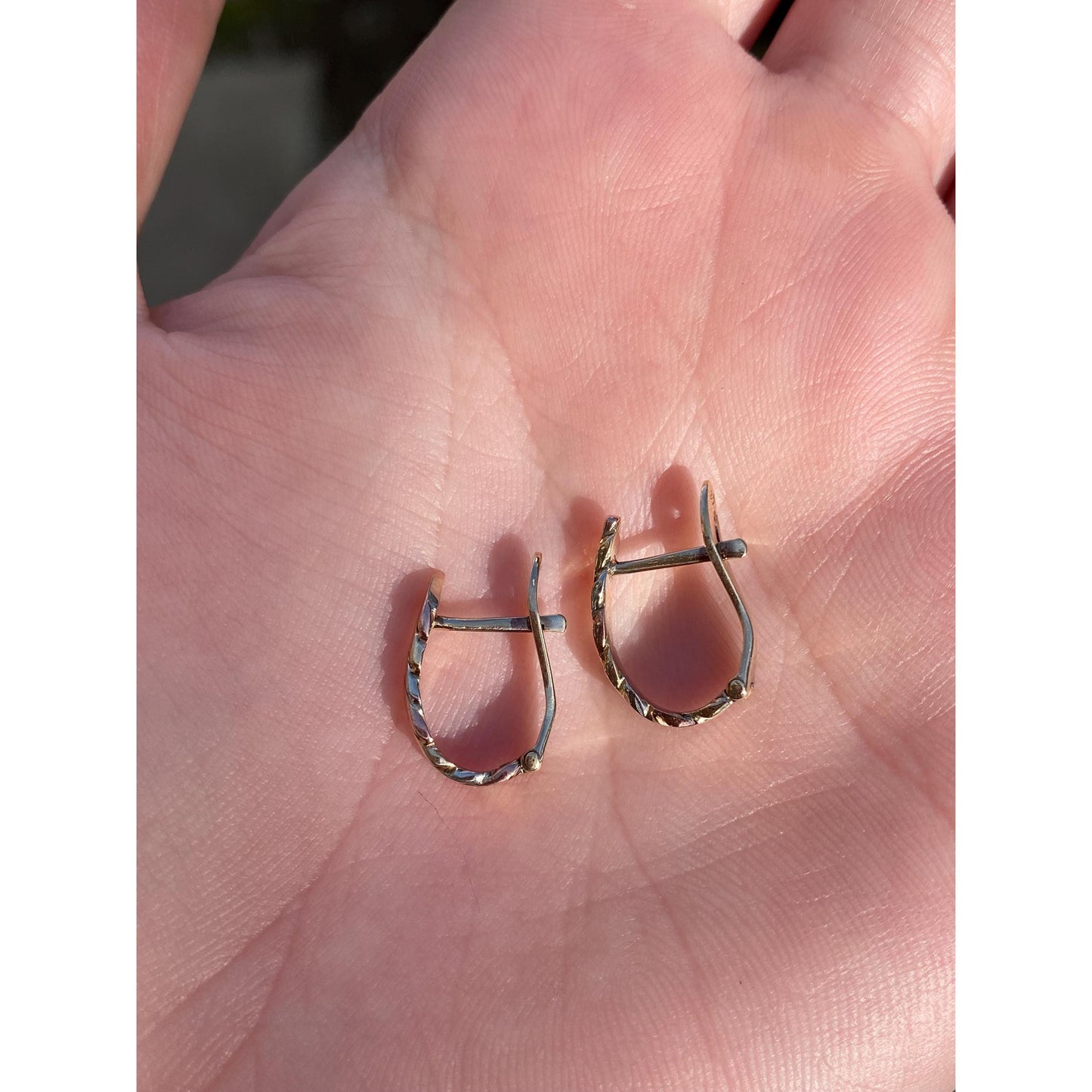 Vintage Solid 14k Tri Tone Gold Drop Earrings