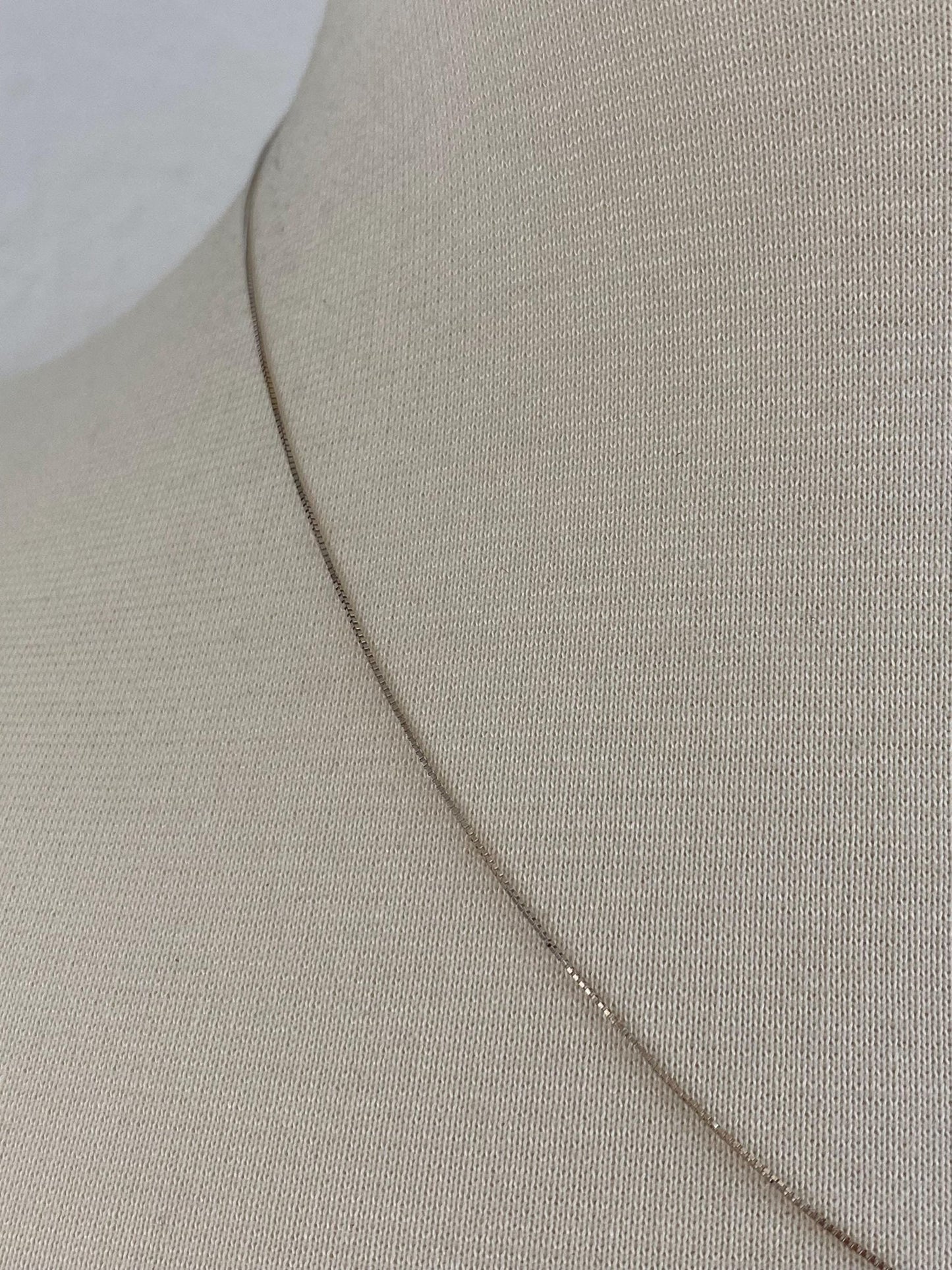 Vintage Solid 18k White Gold Dainty Box Chain Necklace - 18.75 inches
