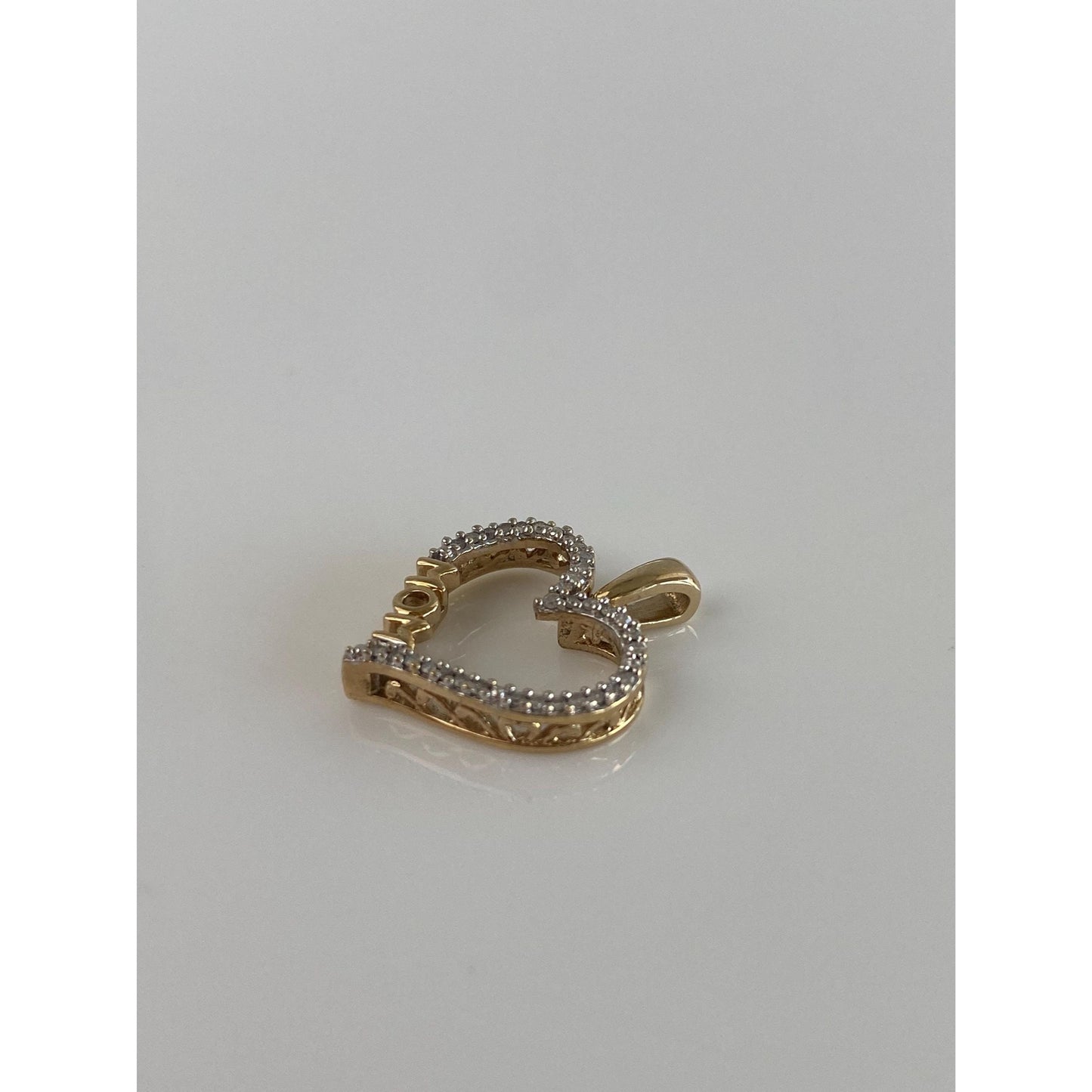 Solid 10k Yellow Gold Diamond 'Mom' Heart Charm