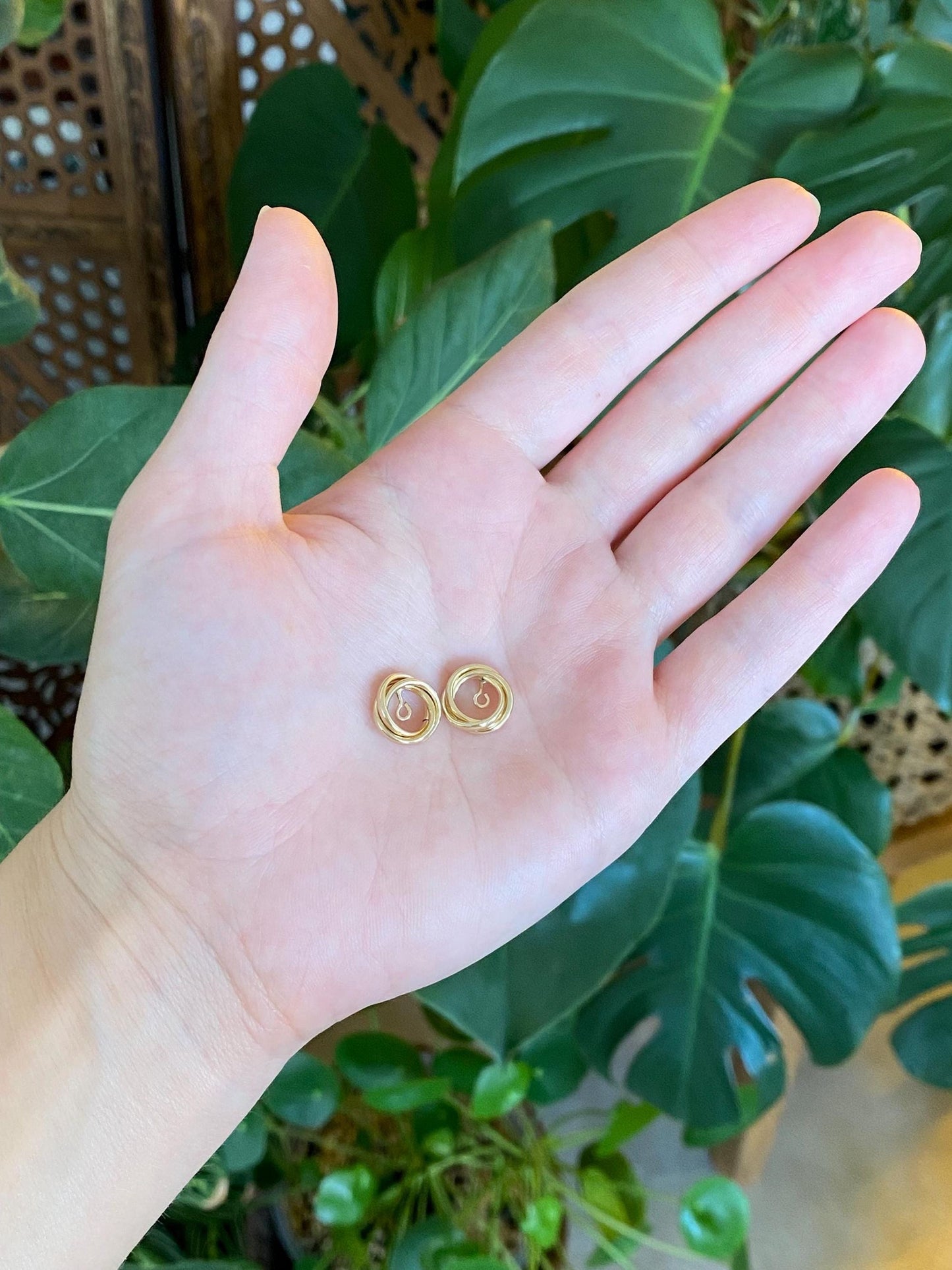 Vintage 14k Yellow Gold Knot Earring Jackets