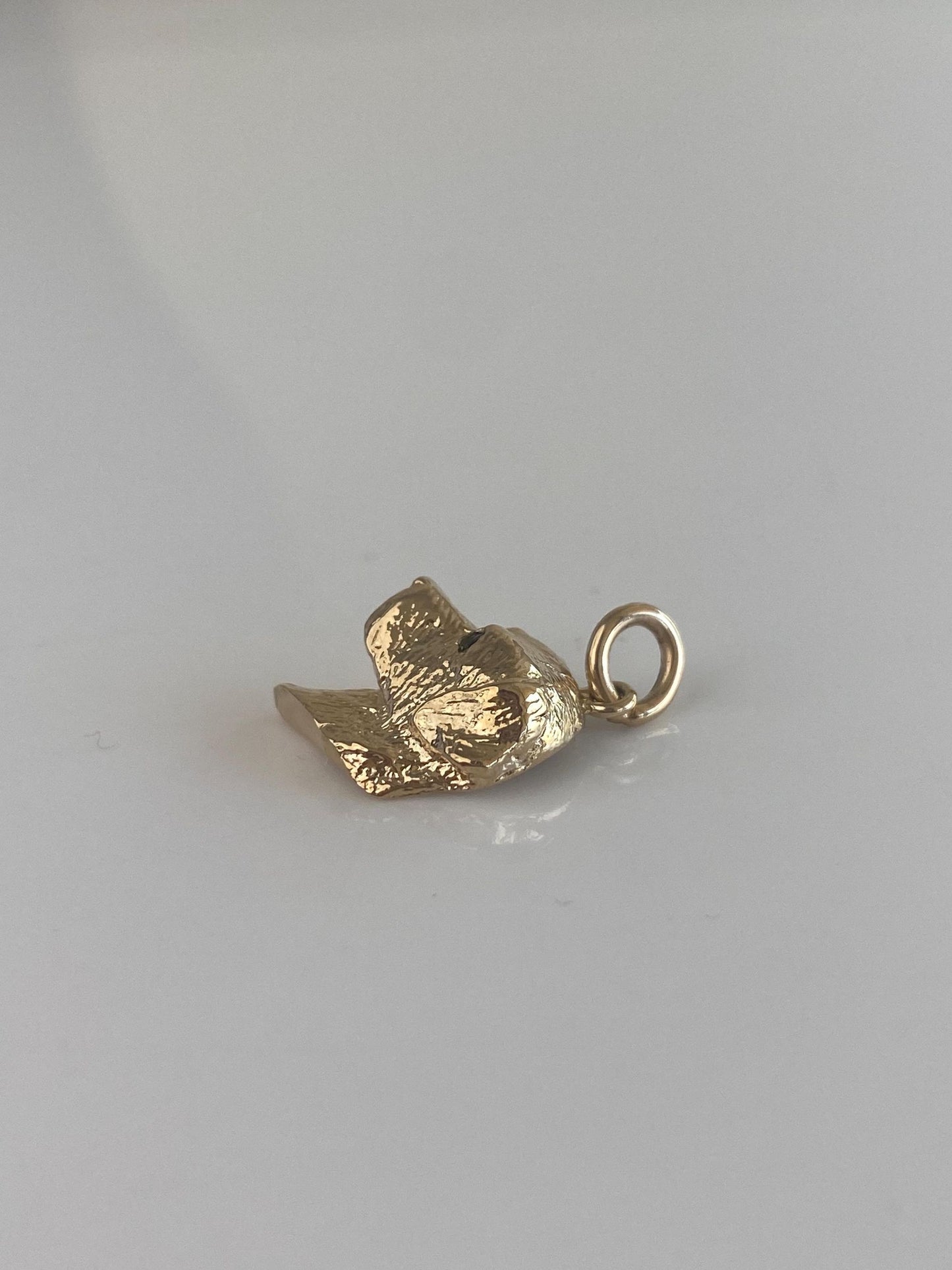 Vintage Solid 14k Yellow Gold Blue Sapphire Eyes Labrador Dog Charm