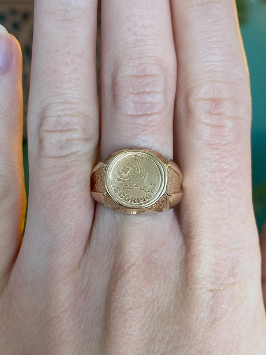 Vintage Solid 14k Yellow Gold Scorpio Signet Ring - Size 7.75