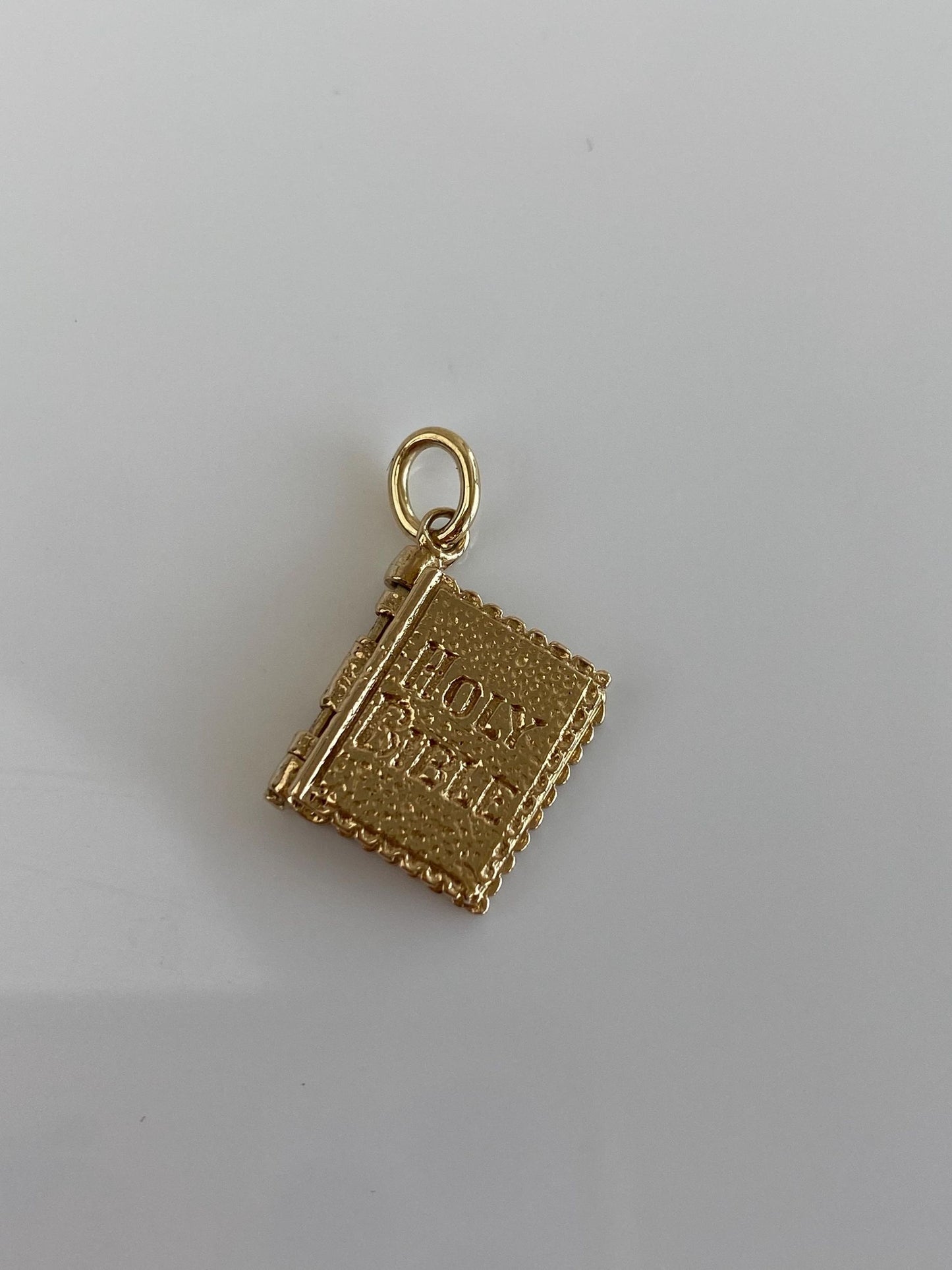 Vintage Solid 14k Yellow Gold Articulated Holy Bible 'The 10 Commandments' Book Charm