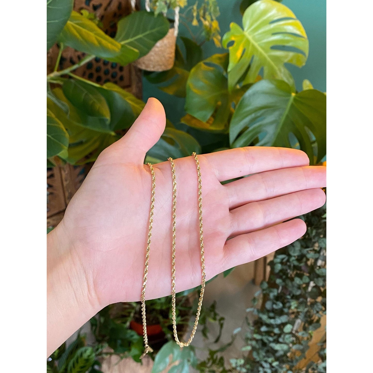 Vintage Solid 14k Yellow Gold Long Diamond Cut Rope Chain Necklace - 31 inches