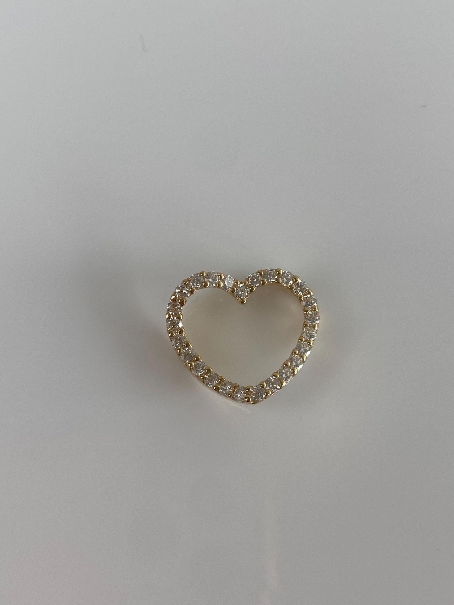 Vintage Solid 14k Yellow Gold Clear Cubic Zirconia Heart Charm