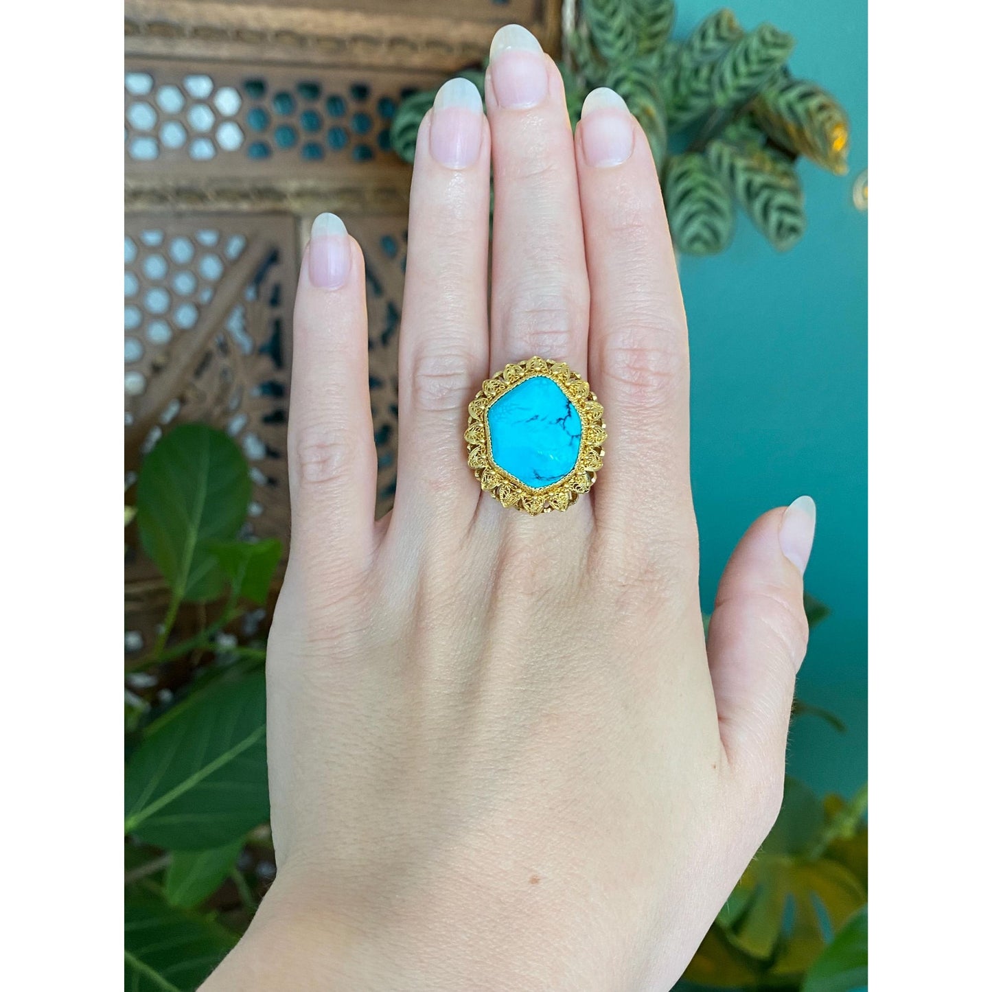 Vintage Solid 14k Yellow Gold Turquoise Ring - Size 4.75
