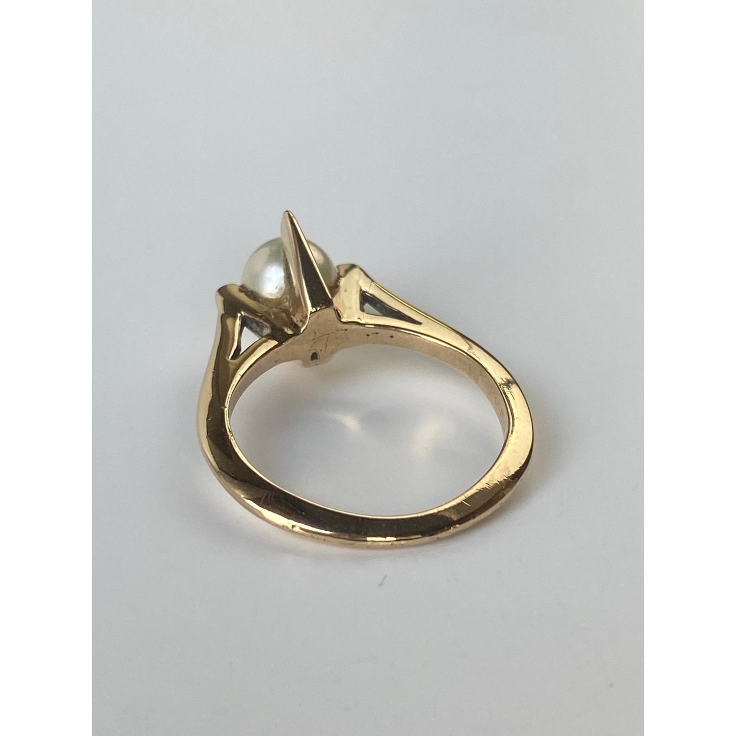 Vintage Solid 10k Yellow Gold Pearl Ring - Size 4.75