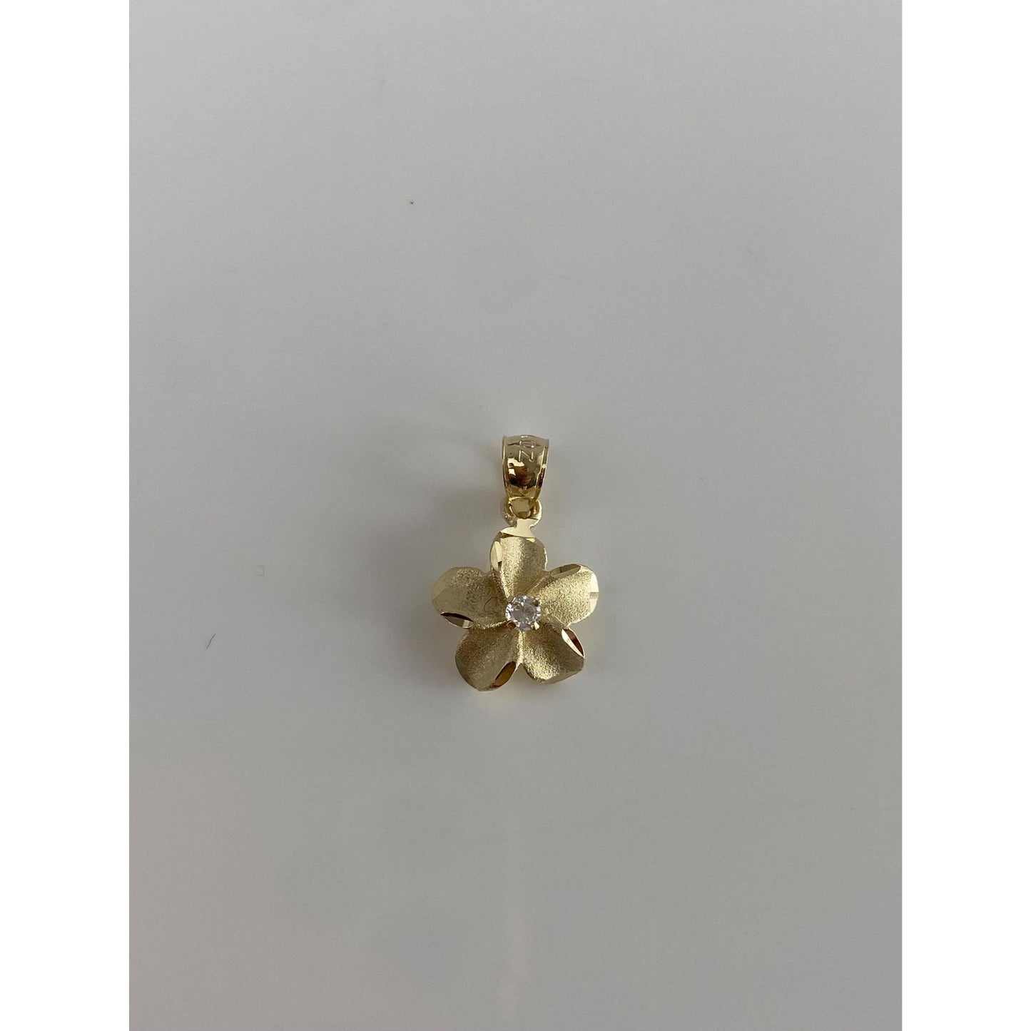 Vintage Solid 14k Yellow Gold Cubic Zirconia Flower Charm