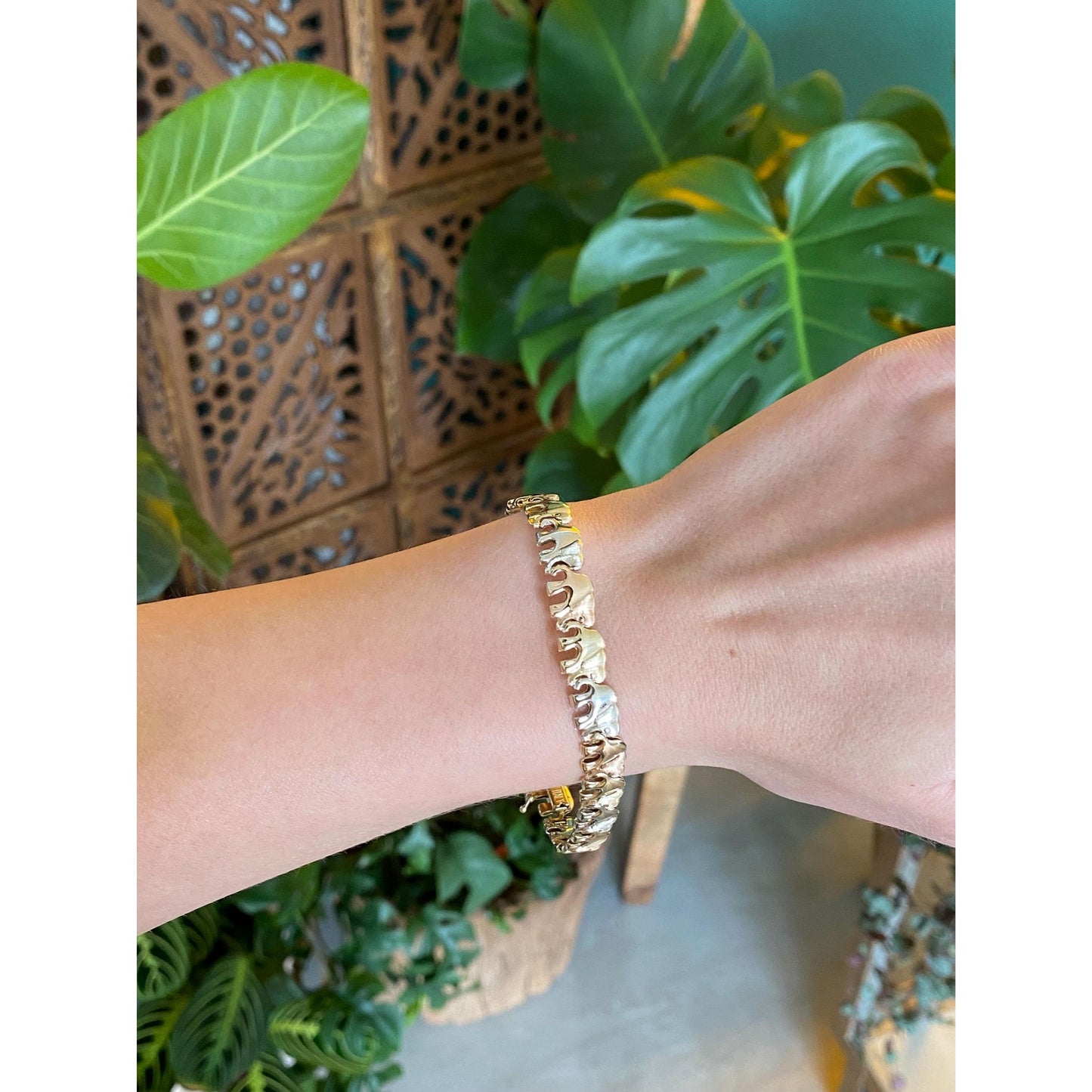 Vintage 14k Solid Tri Tone Gold Elephant Link Bracelet - 8 inches